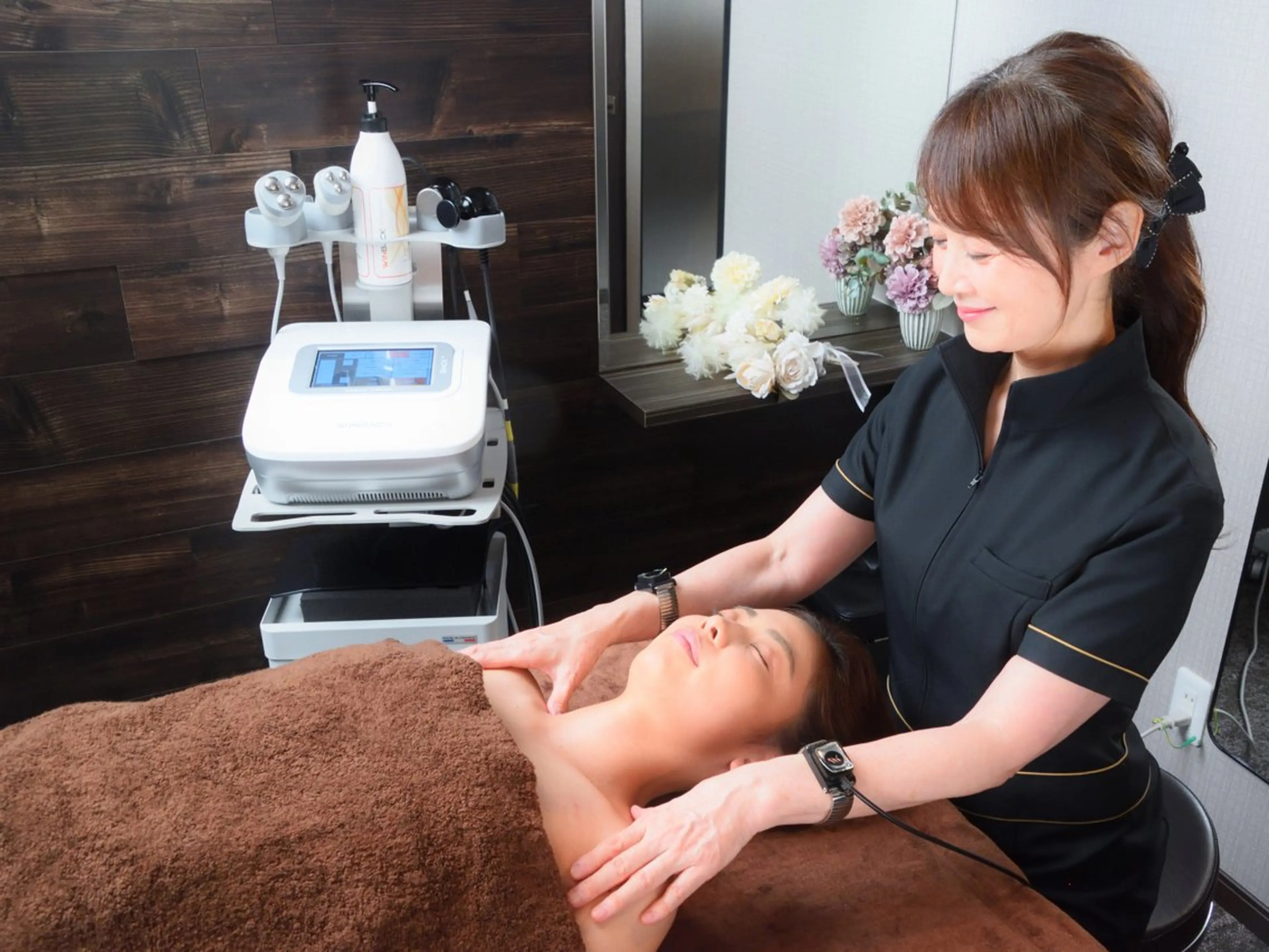 辛い首肩コリ深部リンパマッサージ不眠疲労解決！の写真