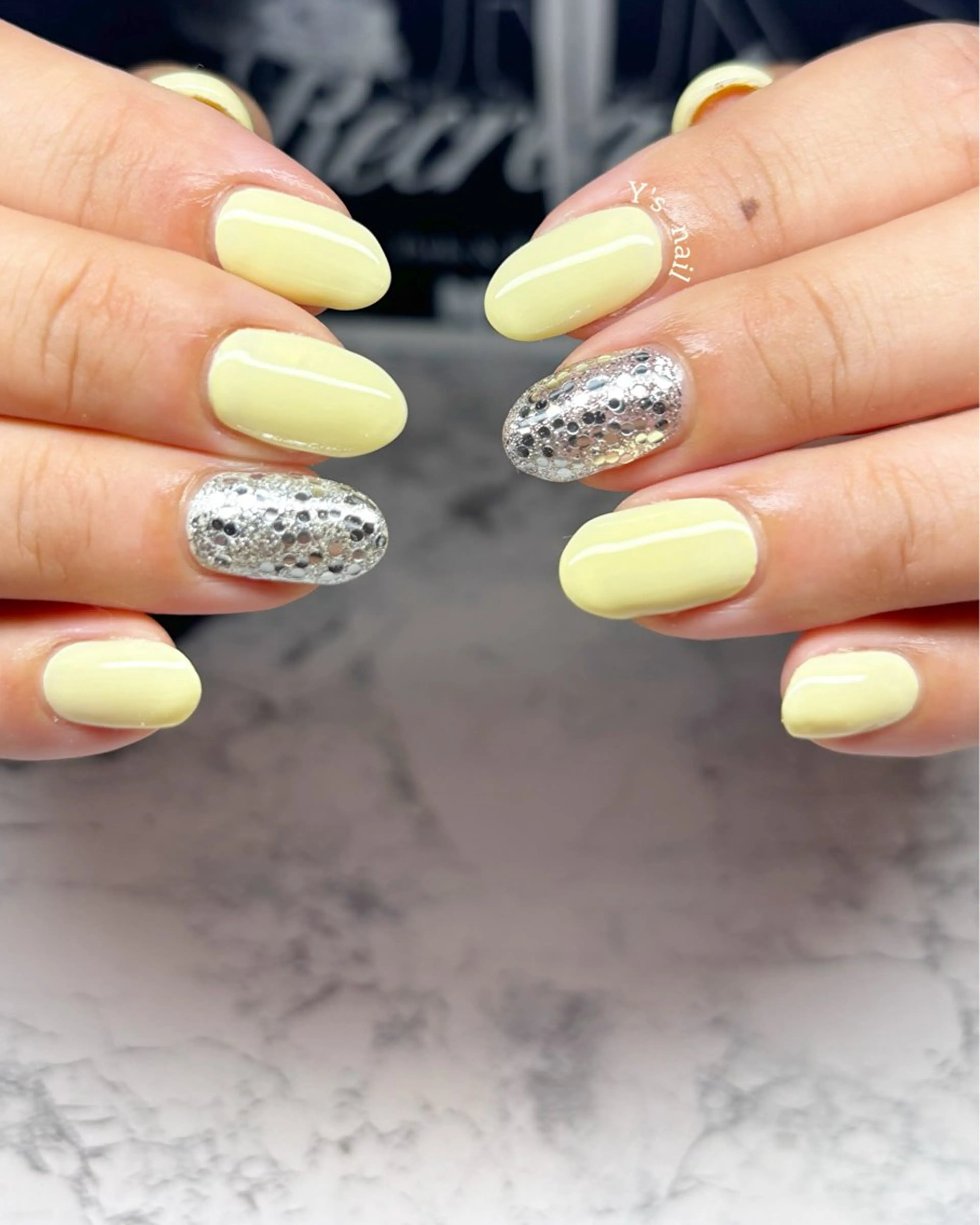 ネイル パステルネイル 春ネイル 黄色 ハンドネイル 手書きが得意🖌️ Y’s  nailのネイルデザイン