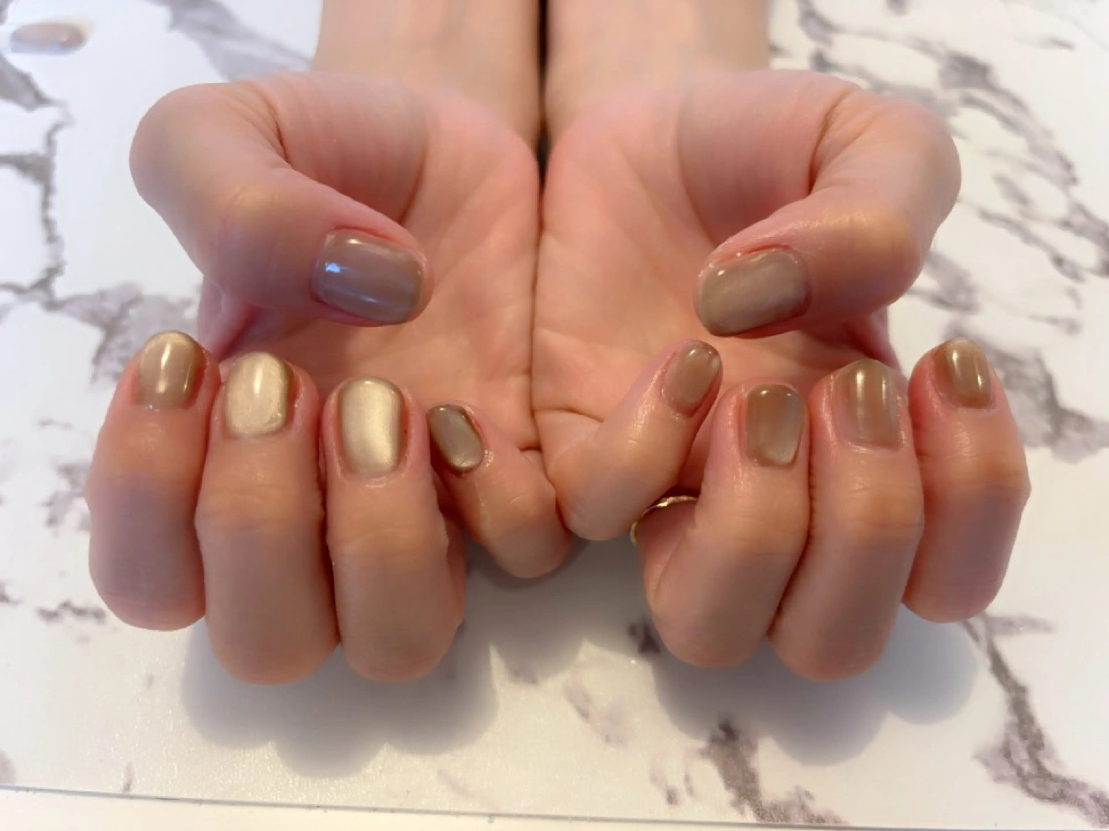 ネイル マグネットネイル komohana salon🌺のネイルデザイン