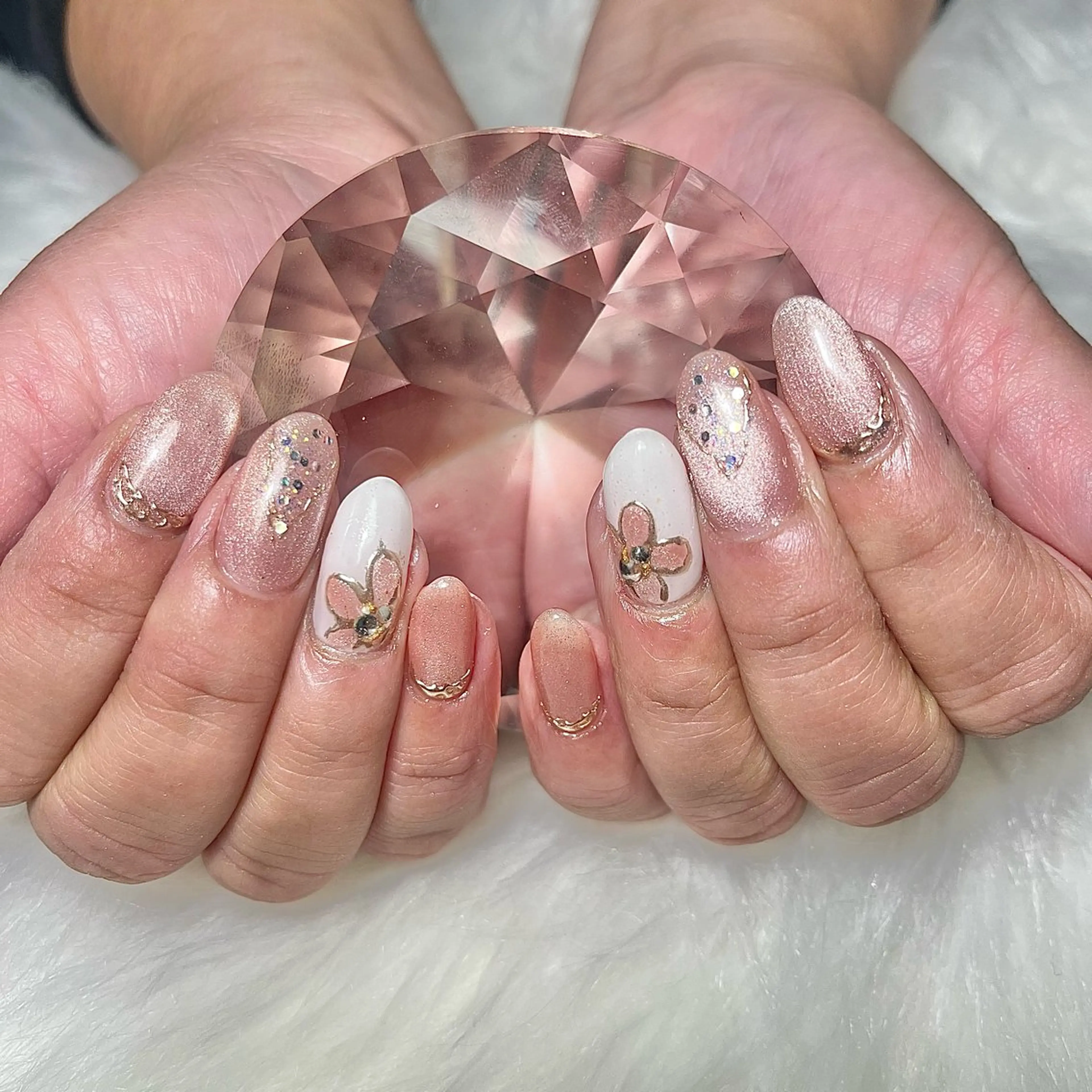 ネイル アートネイル ジェルネイル マグネットネイル ミラーネイル ハンドネイル muui -Nail-のネイルデザイン