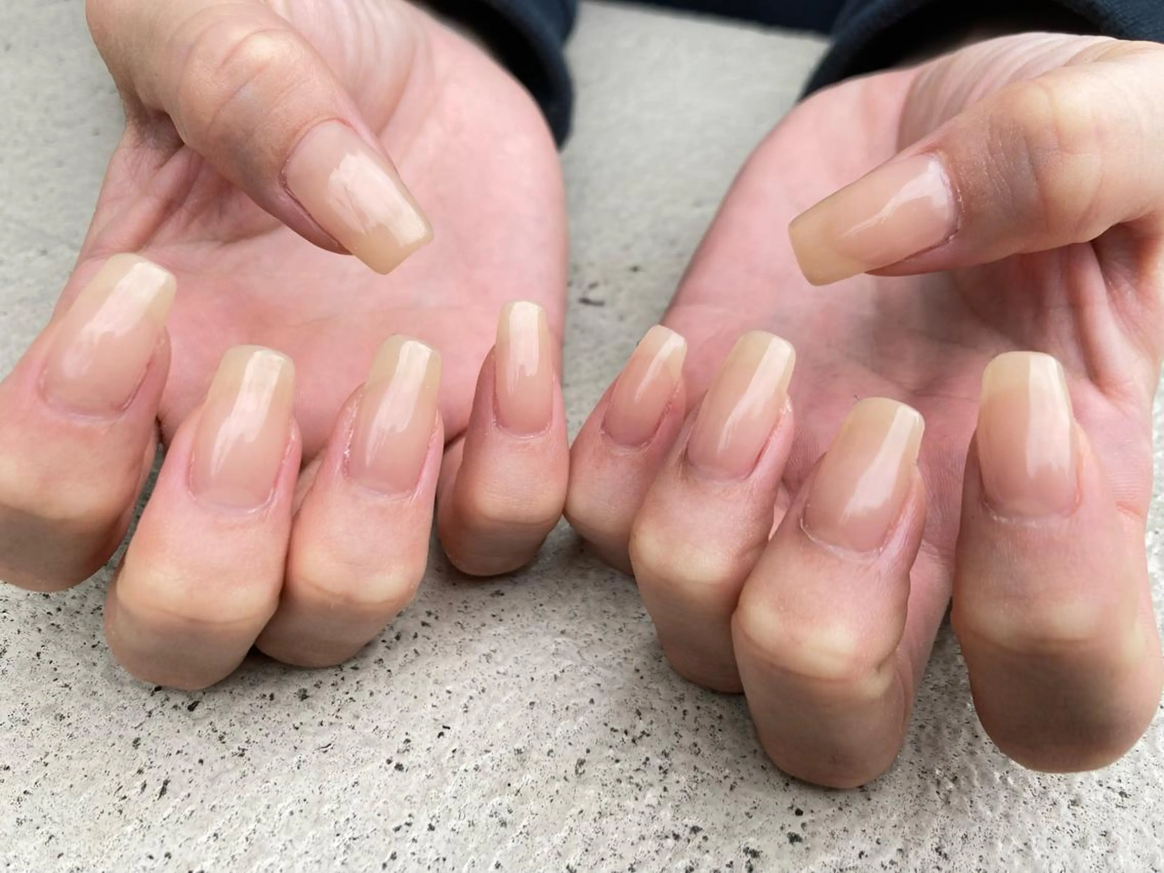 ミディアム ネイル ハンドネイル ✴︎ Delightのネイルデザイン