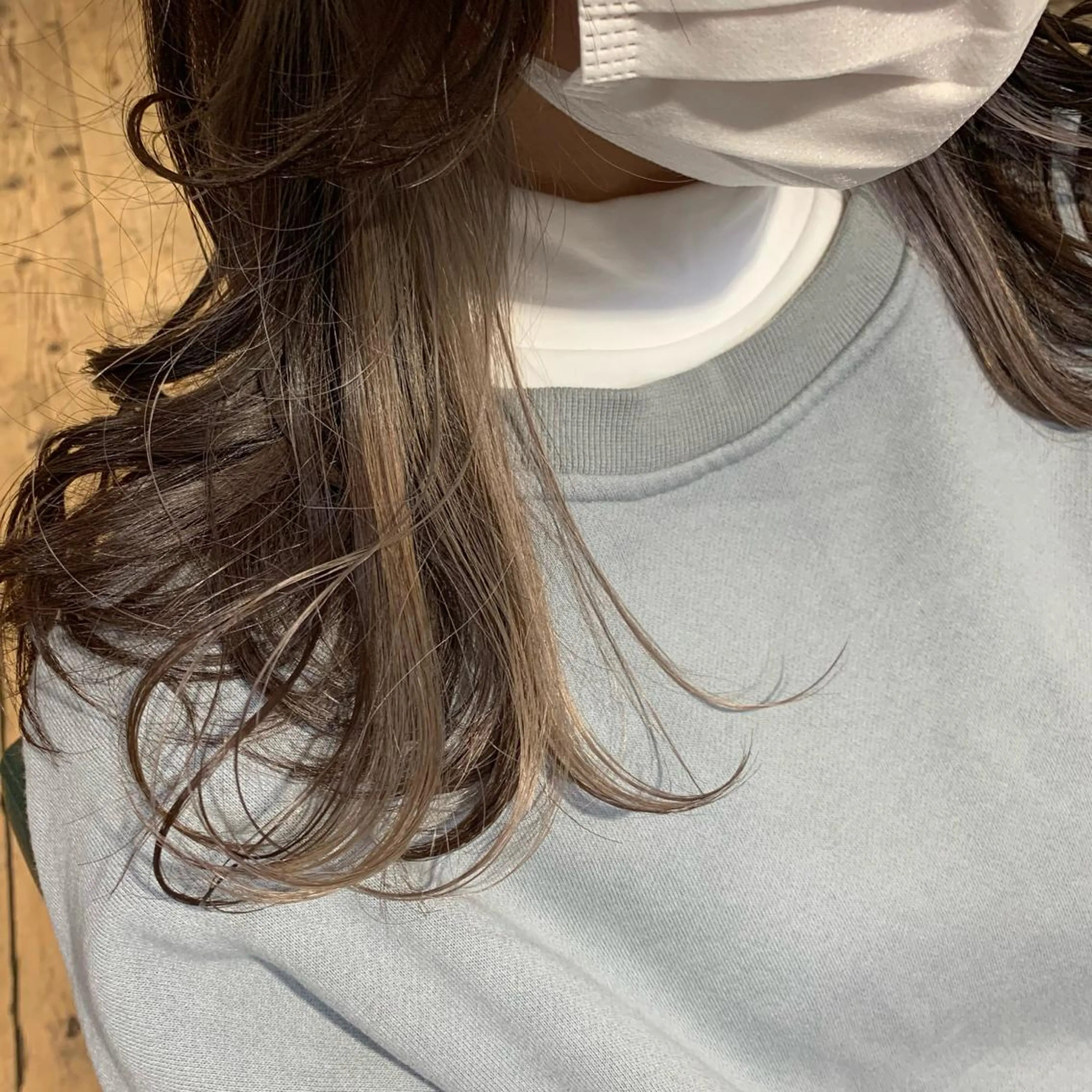ミディアム カラー ツチダ カホのヘアスタイル