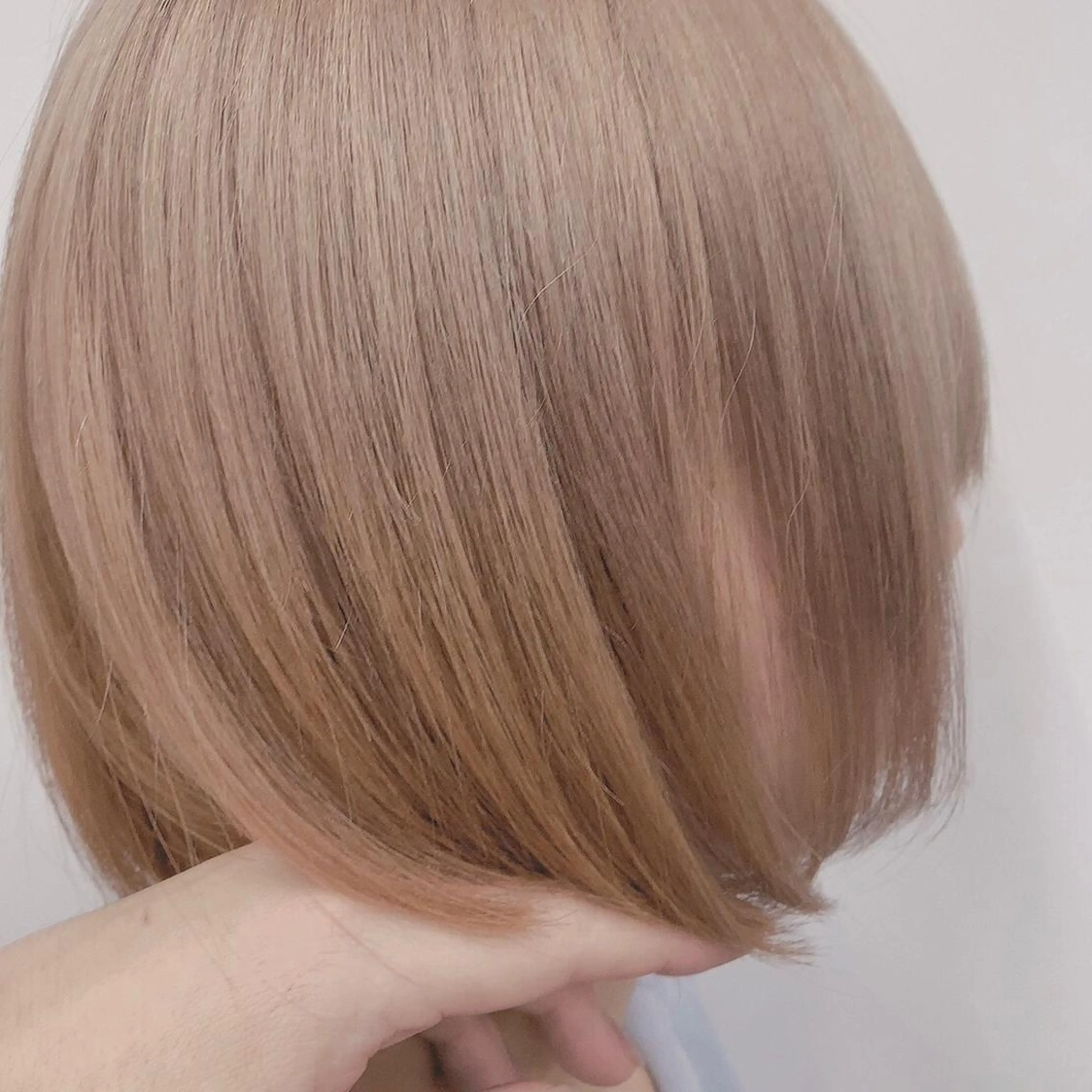 ミディアム カラー O/ODER (official)のヘアスタイル