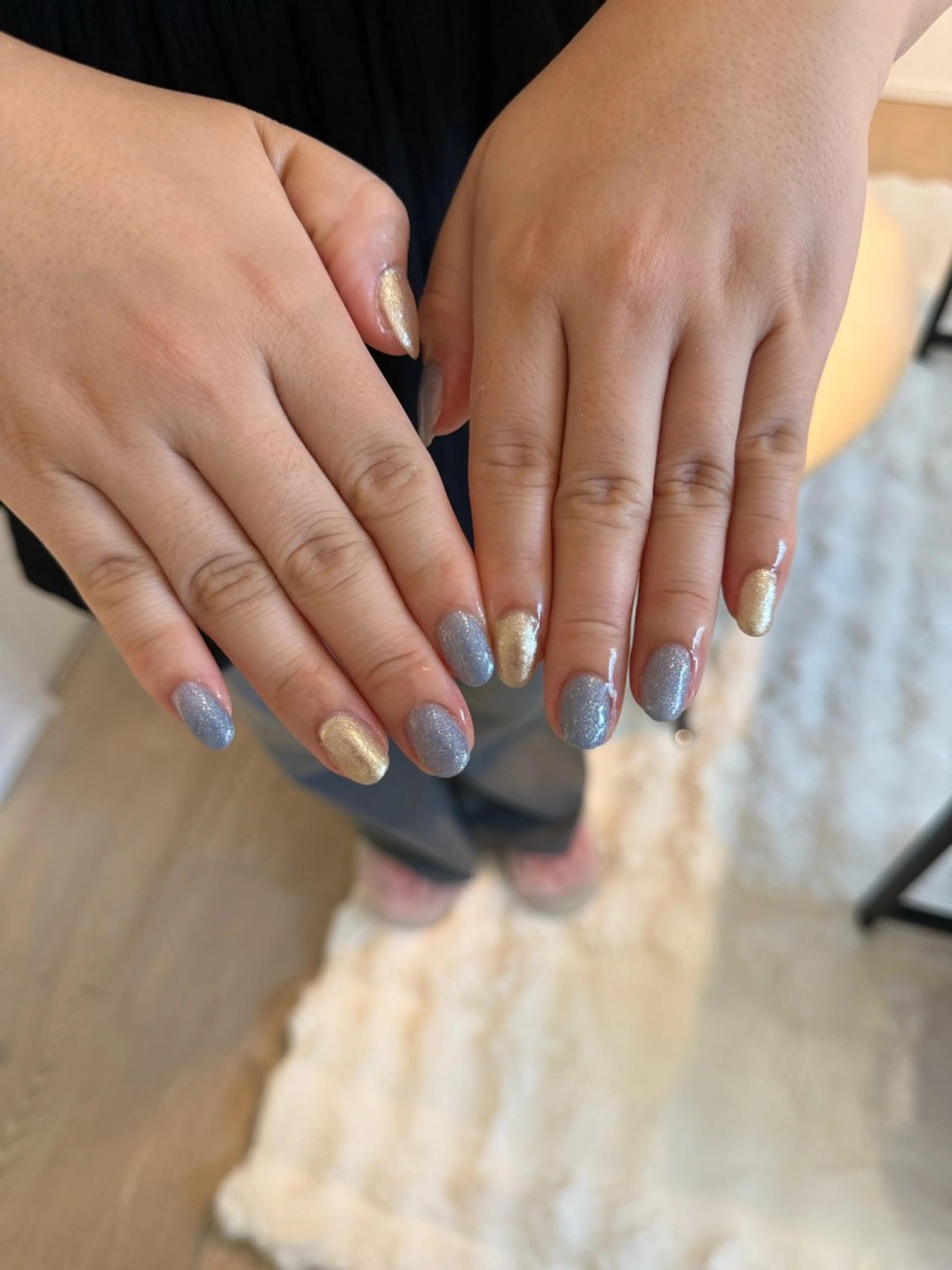 ネイル ブルー ゴールド ラメ(グリッター) ワンカラーネイル シンプルネイル ハンドネイル nail salon Estelleのネイルデザイン