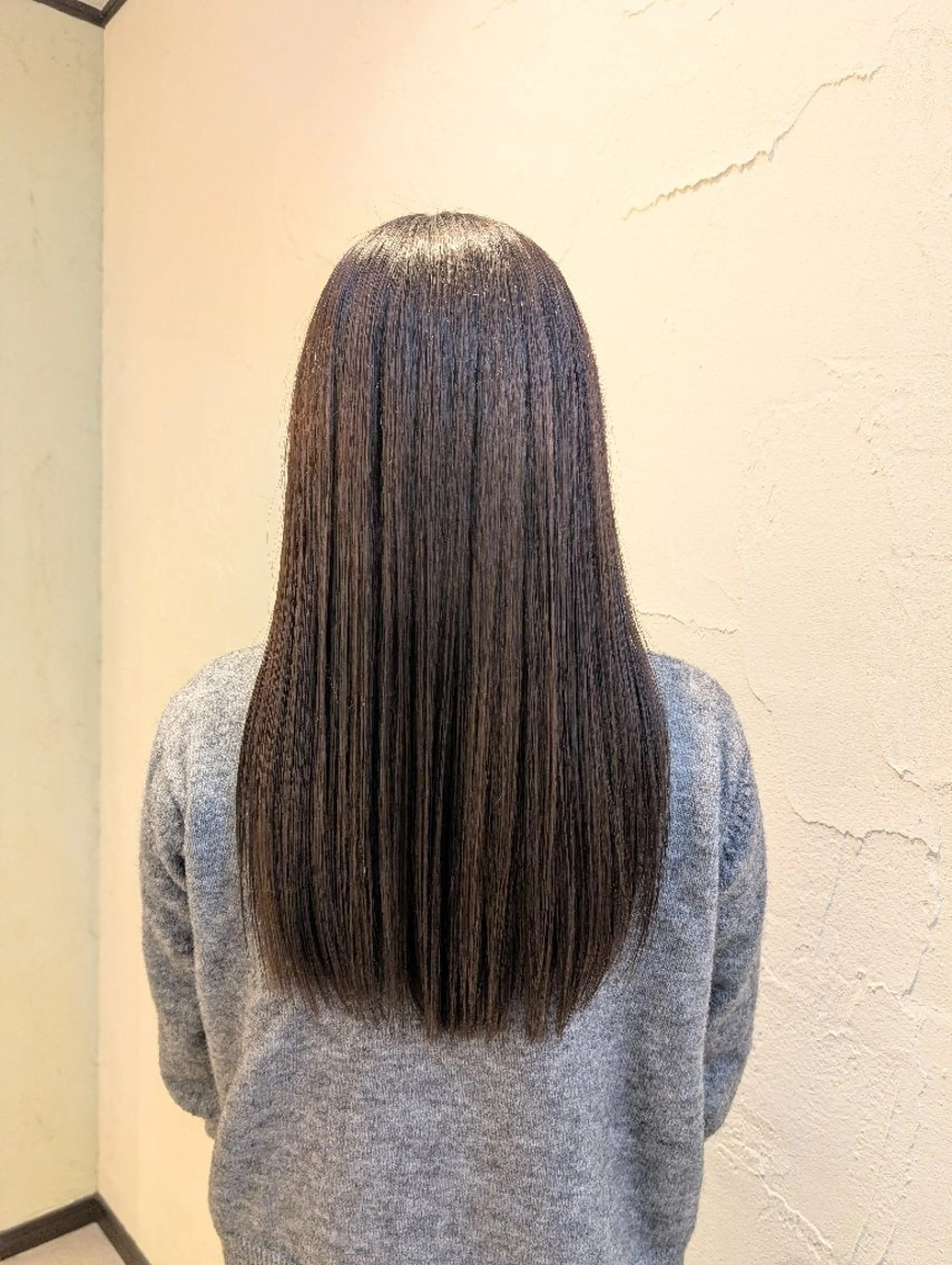 カラー 吉田 彩のヘアスタイル