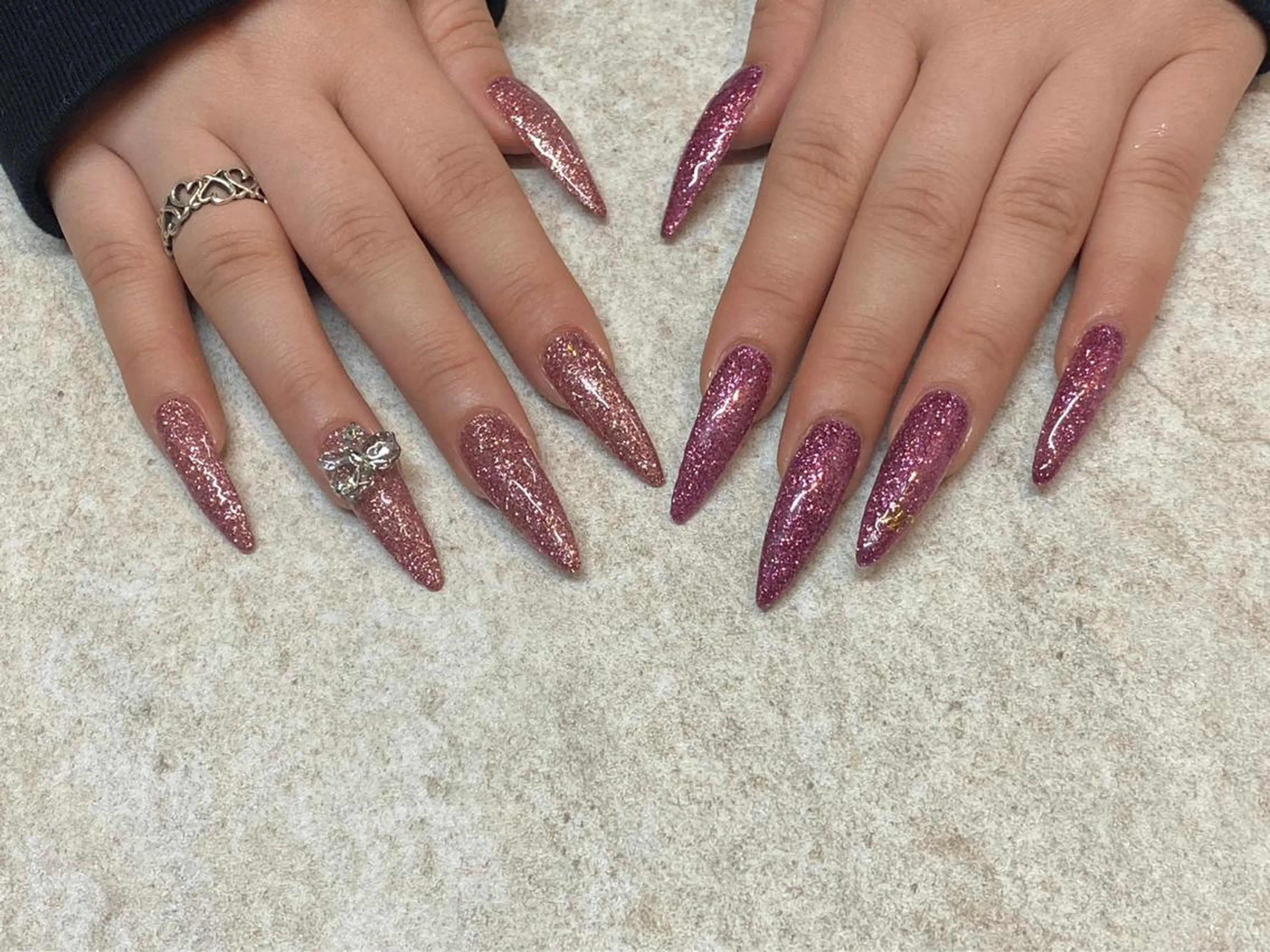 ネイル ハンドネイル 【やり放題専門店】 スカルプ＆長さ出しのネイルデザイン