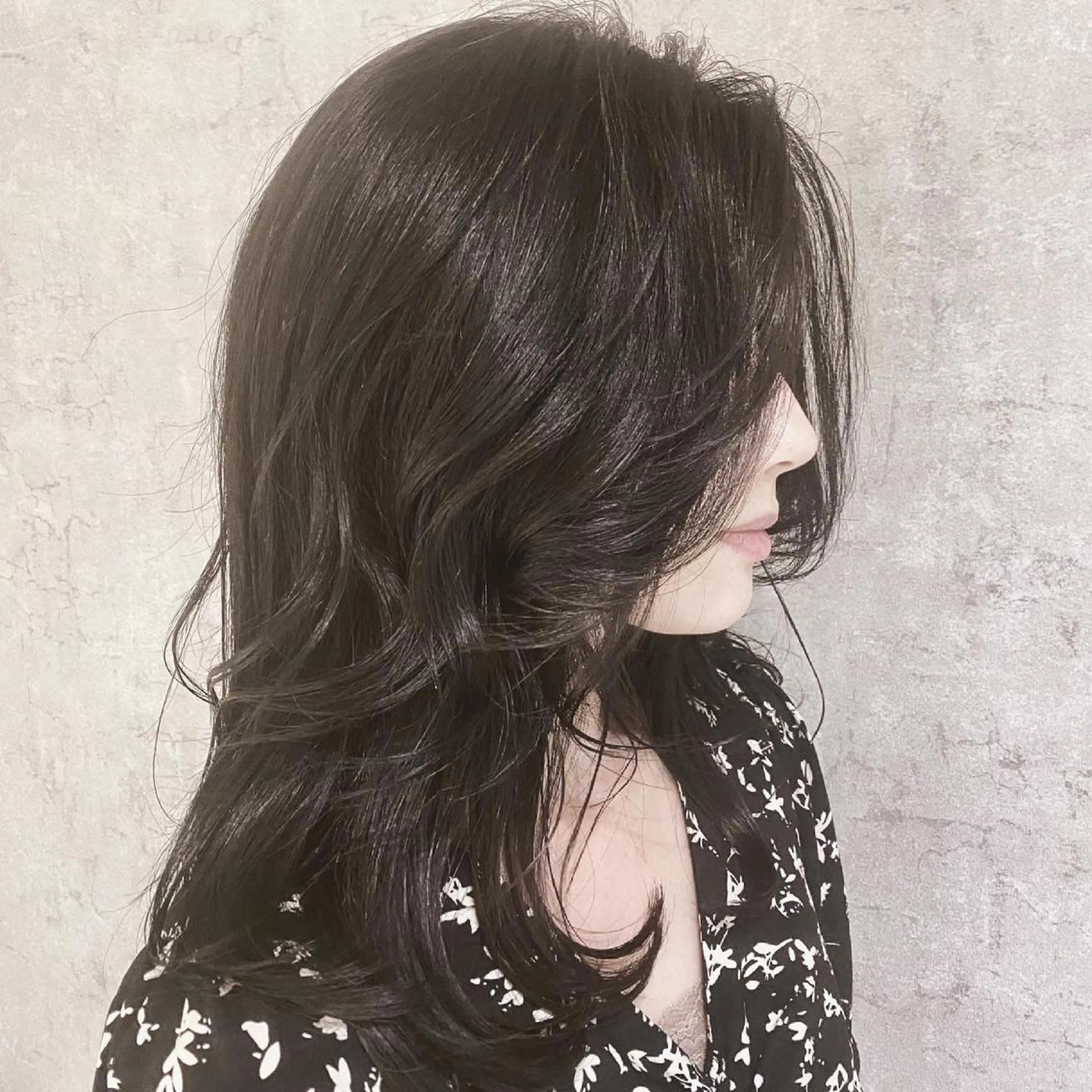 セミロング ヨシンモリ hairdressing salon　mulum所属・Kasumi 店長のマツエク・マツパデザイン