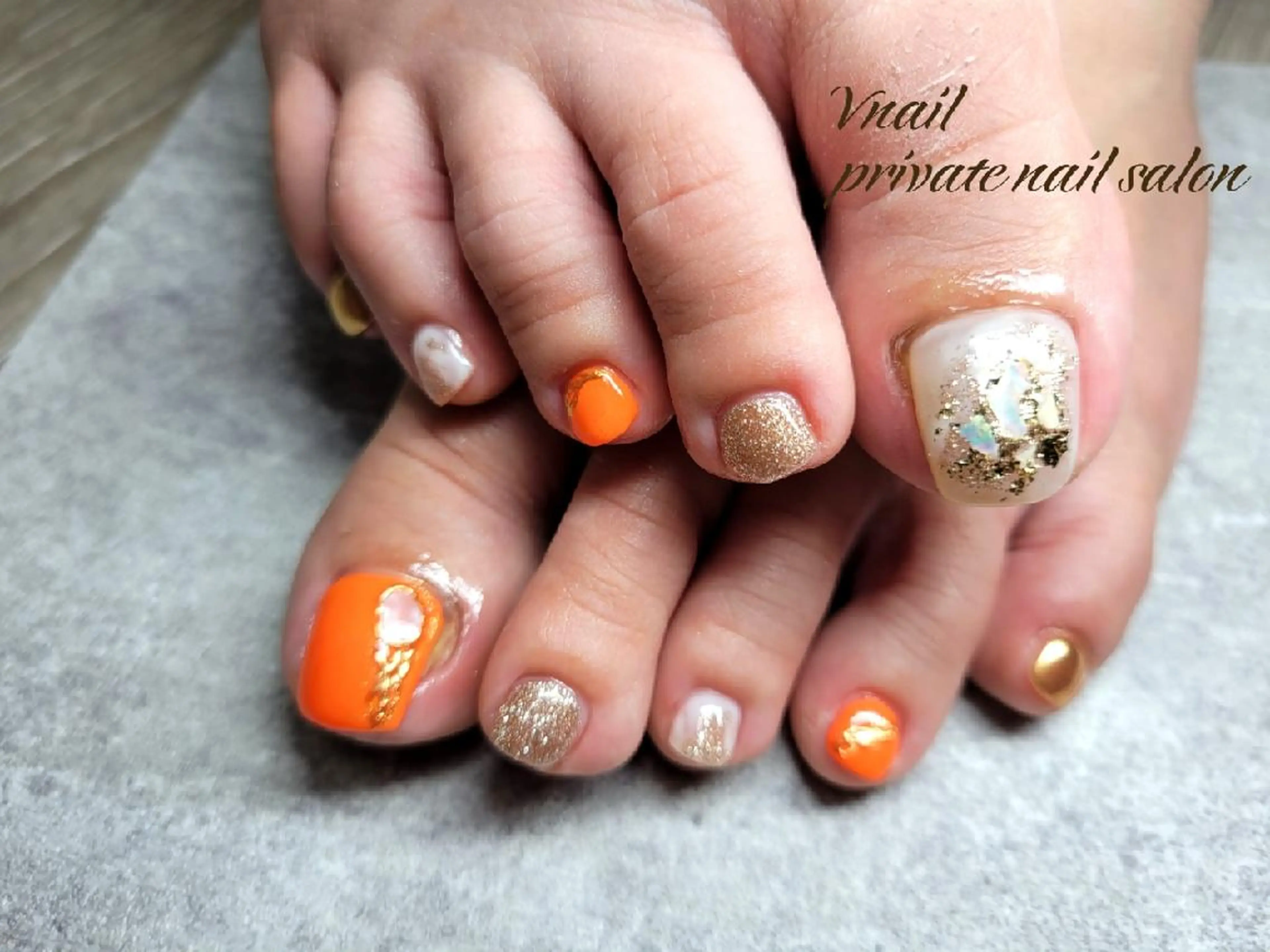 ネイル フットネイル V. nailのネイルデザイン