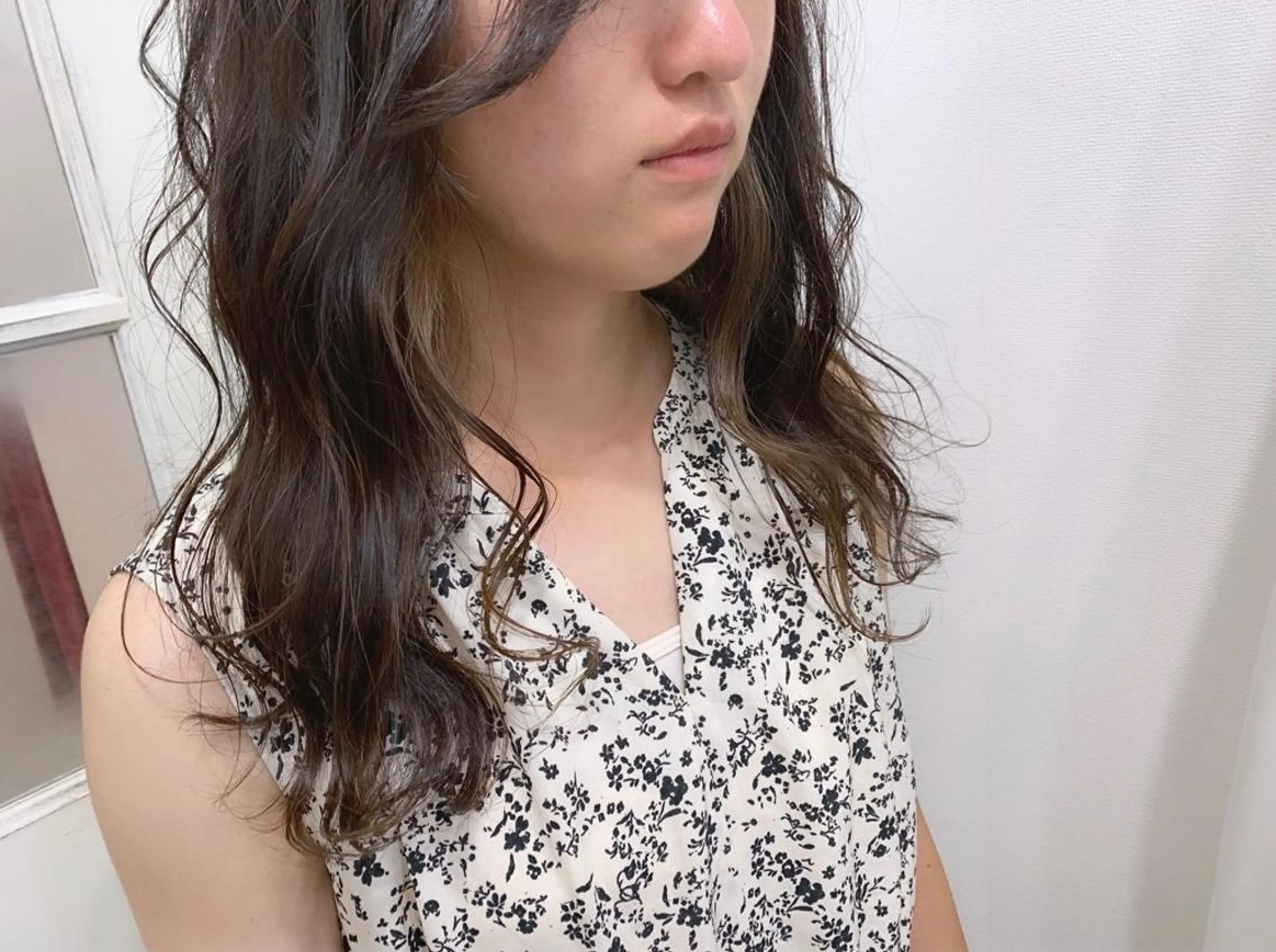 カラー 透明感/オリーブ/ グレージュ/YUKAのヘアスタイル