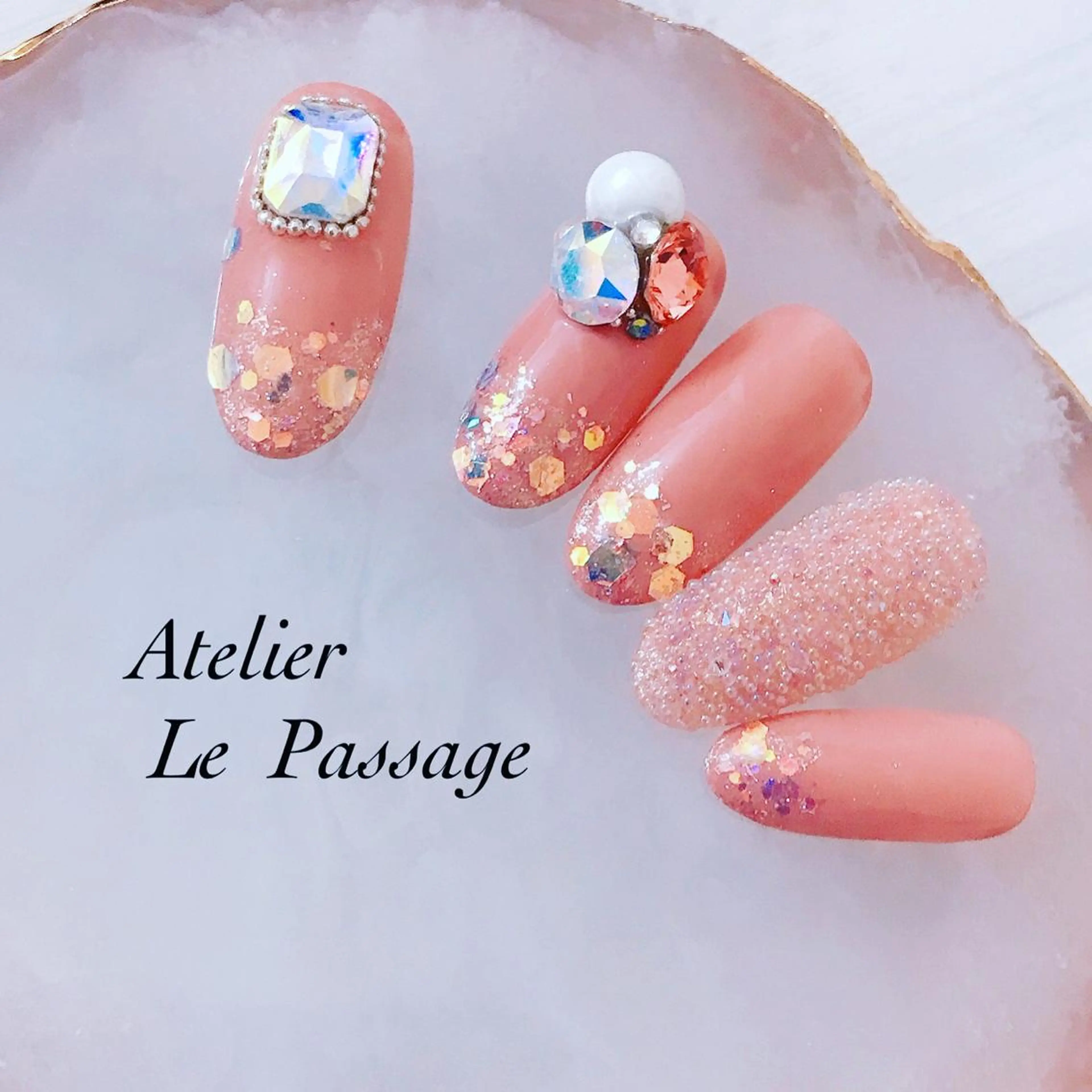 ネイル ジェルネイル パラジェル 冬ネイル Atelier Le Passage所属・h nakatsukaのネイルデザイン