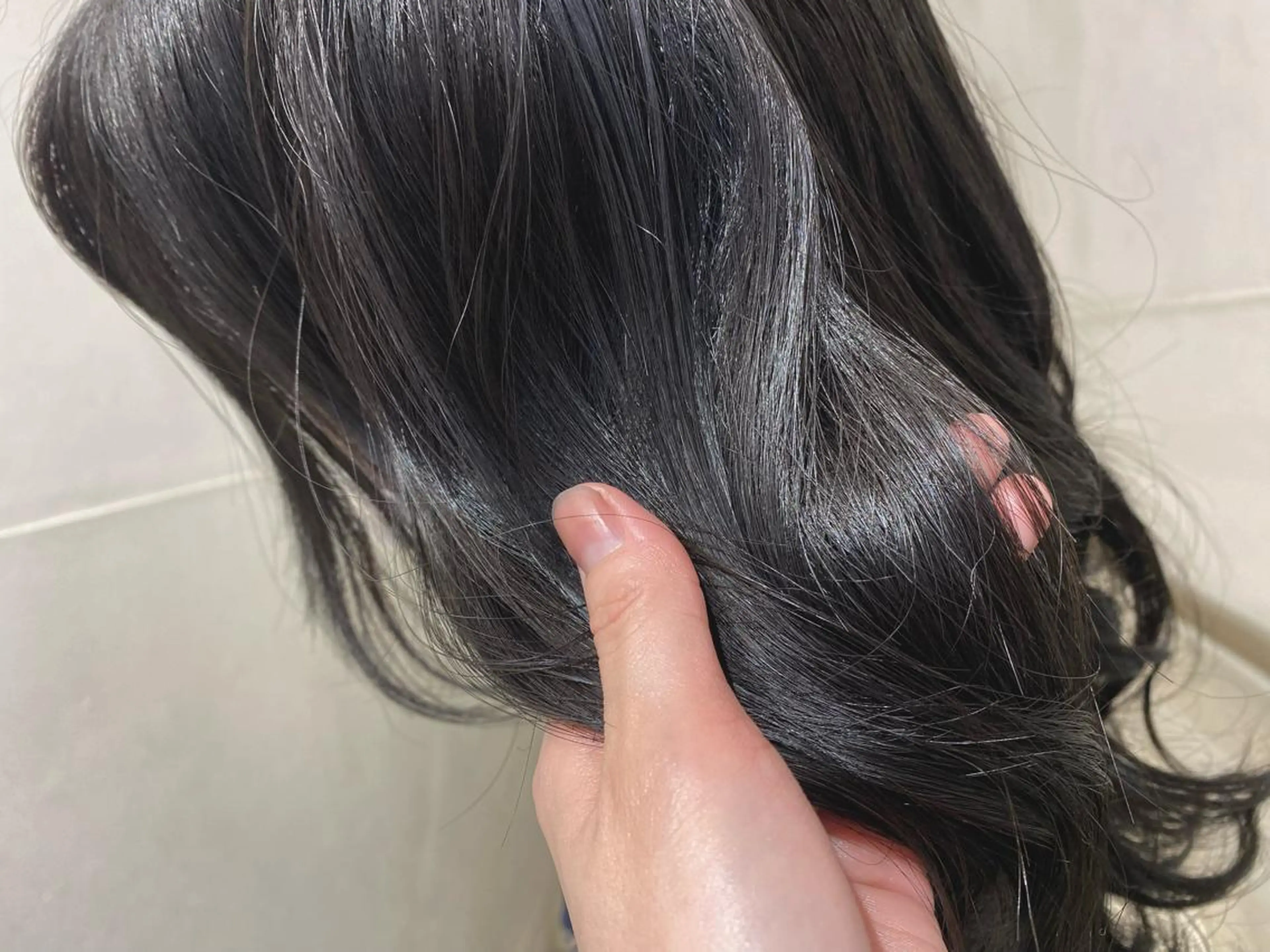 ロング カラー アディクシーカラー 透明感カラー ✨くびれスタイル✨️ 戸嶋穂乃香のヘアスタイル