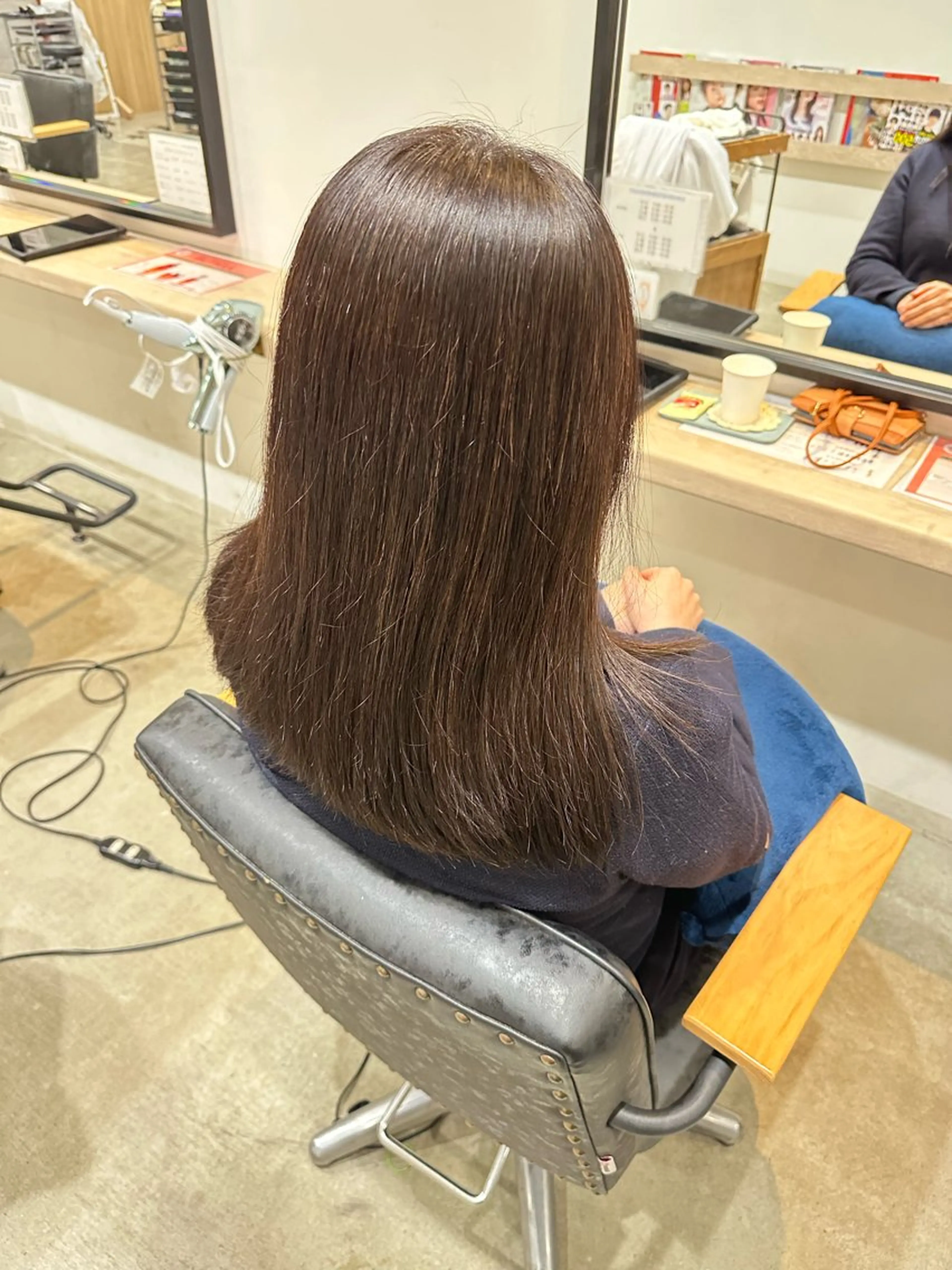 ミディアム パーマ 小野 永貴のヘアスタイル