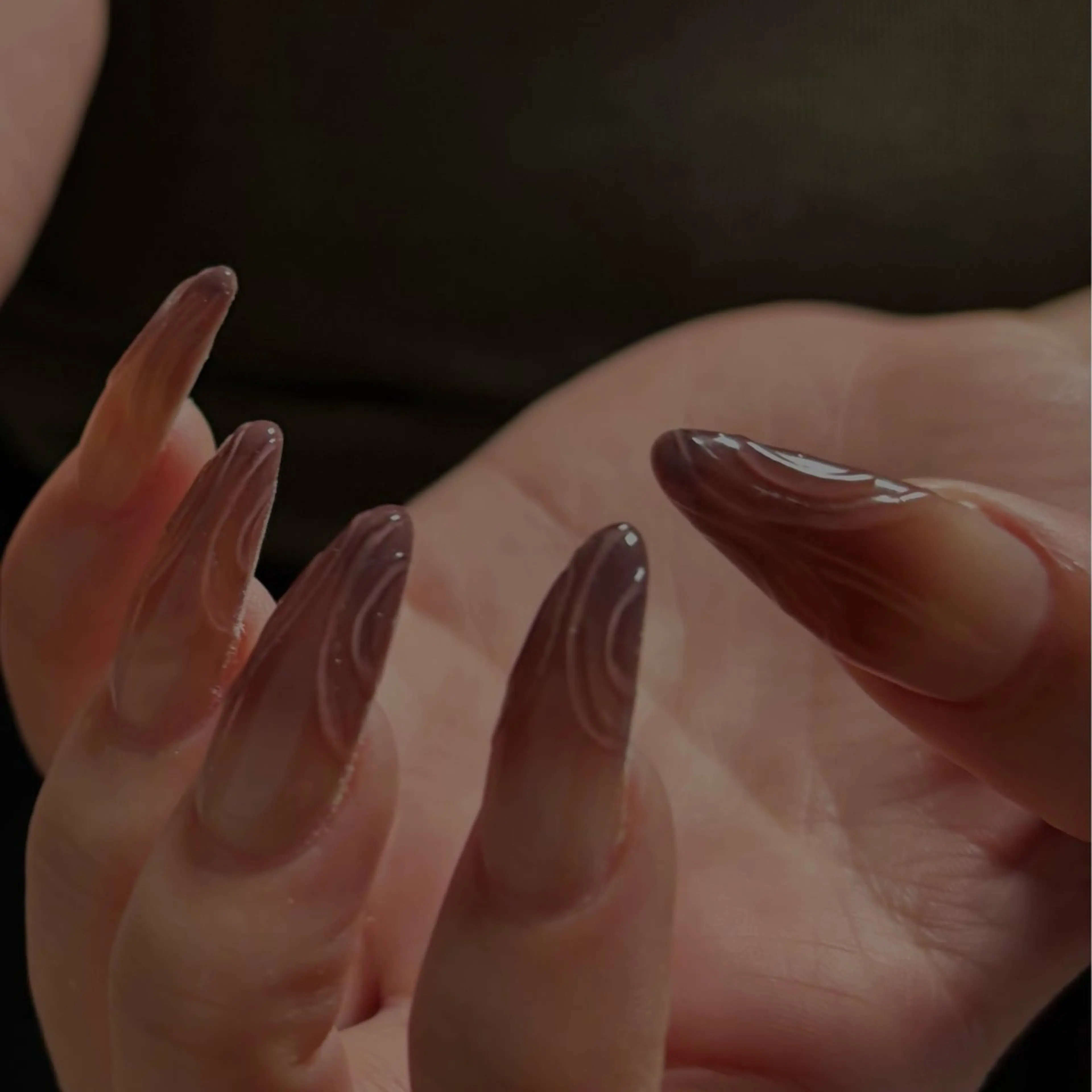 ネイル ハンドネイル 爪塗屋 さんのネイルデザイン