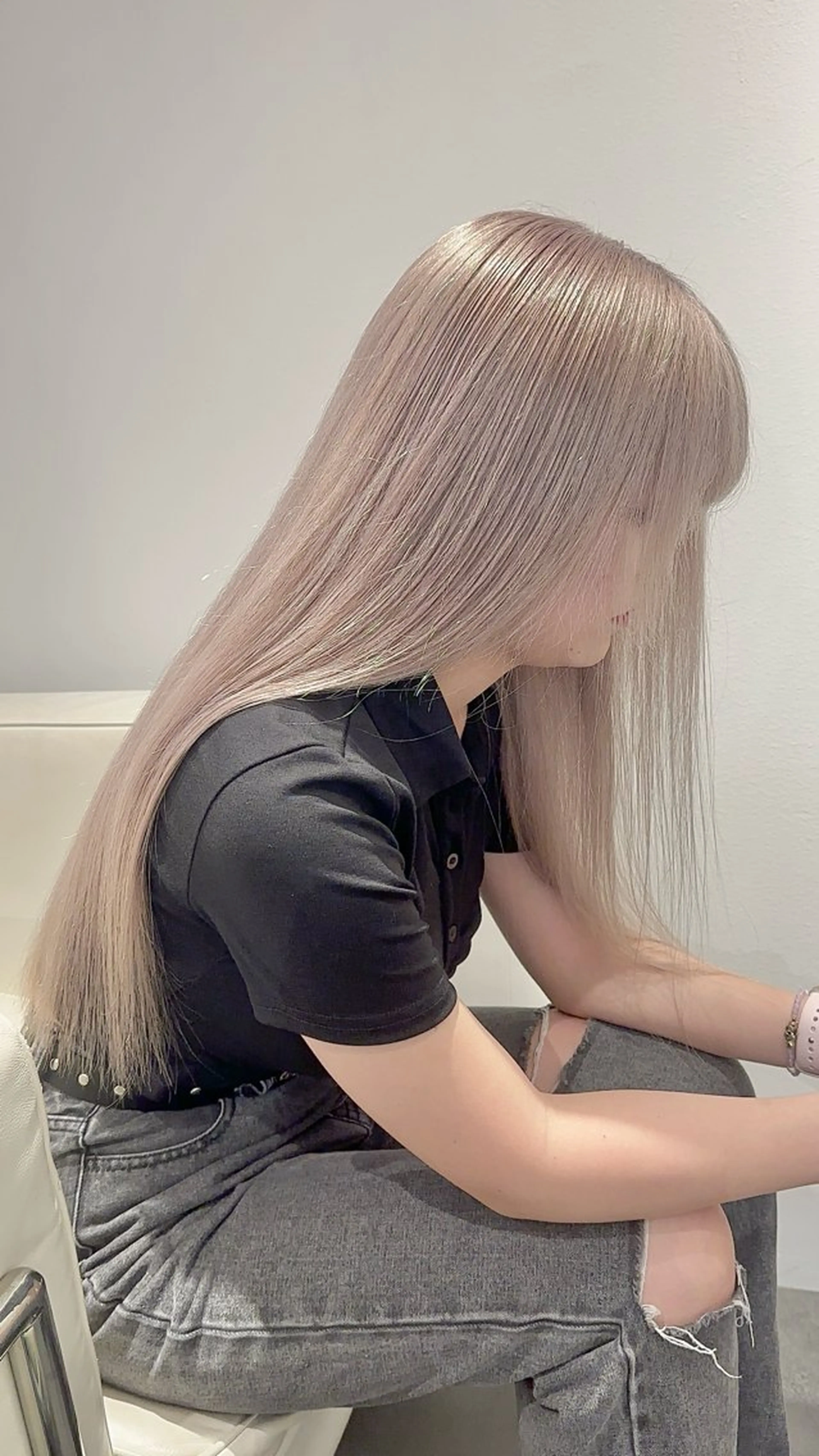 ロング カラー ベージュカラー ブリーチ ケアブリーチ グレージュ ハイトーンカラー ヘアカラー トリートメント Beleza Shibuya所属・ヒロミ/ミルクティー /ブロンド/ピンクのヘアスタイル