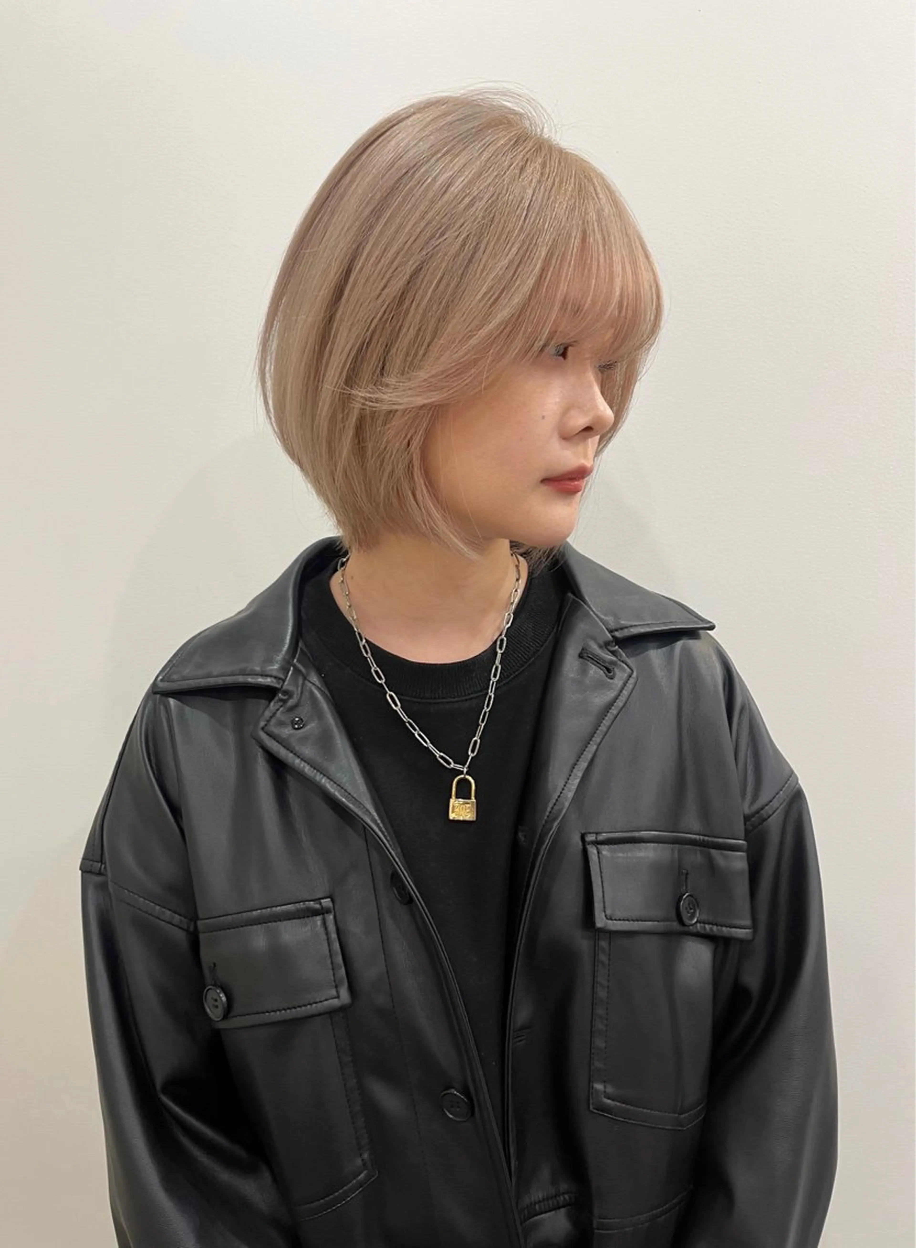 ショート カラー ブロンド ヘアカラー behov所属・柔らかカラー 🤎Tsubasaのヘアスタイル