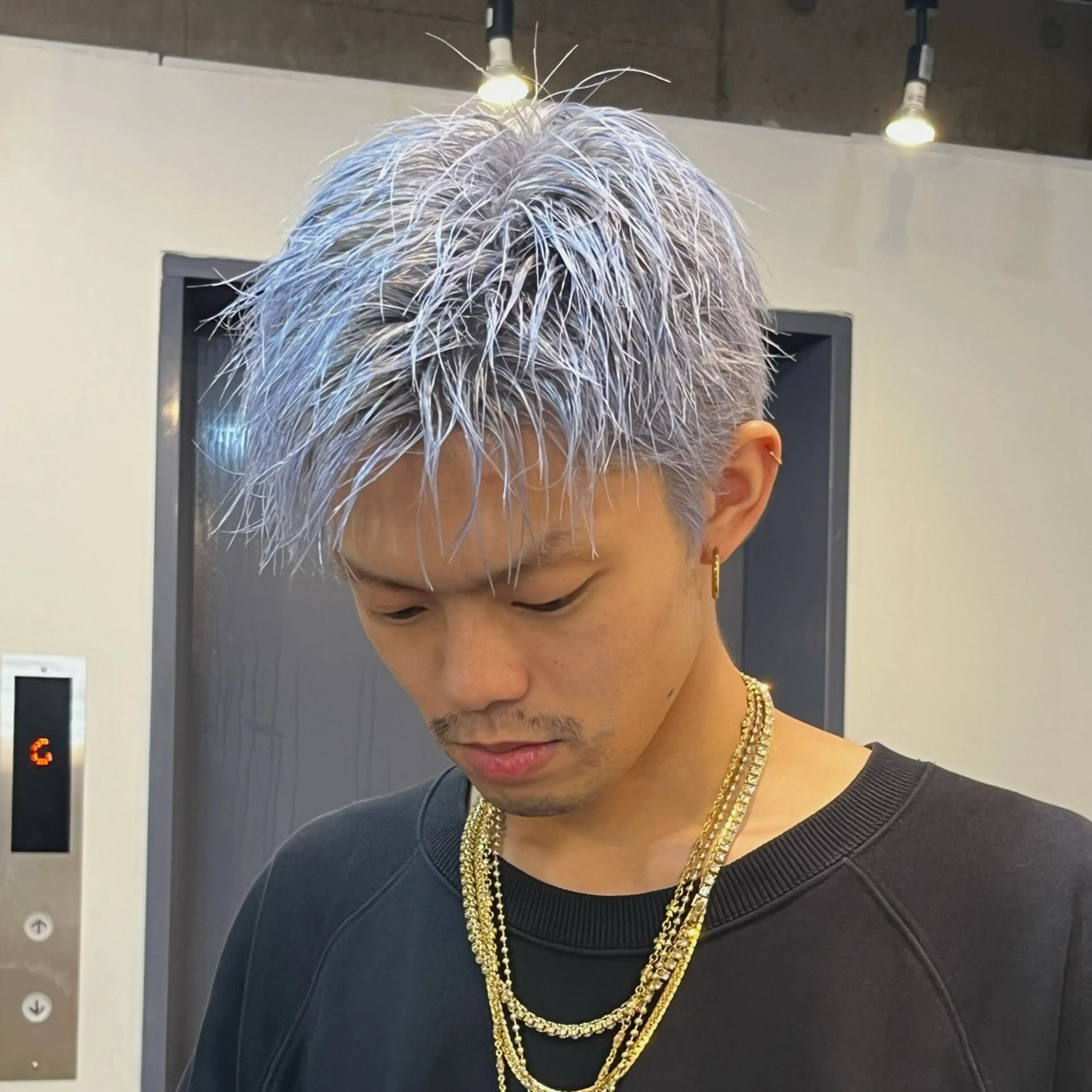 ショート カラー メンズ ブリーチ/ハイトーン ボブ🐥HIYORIのヘアスタイル