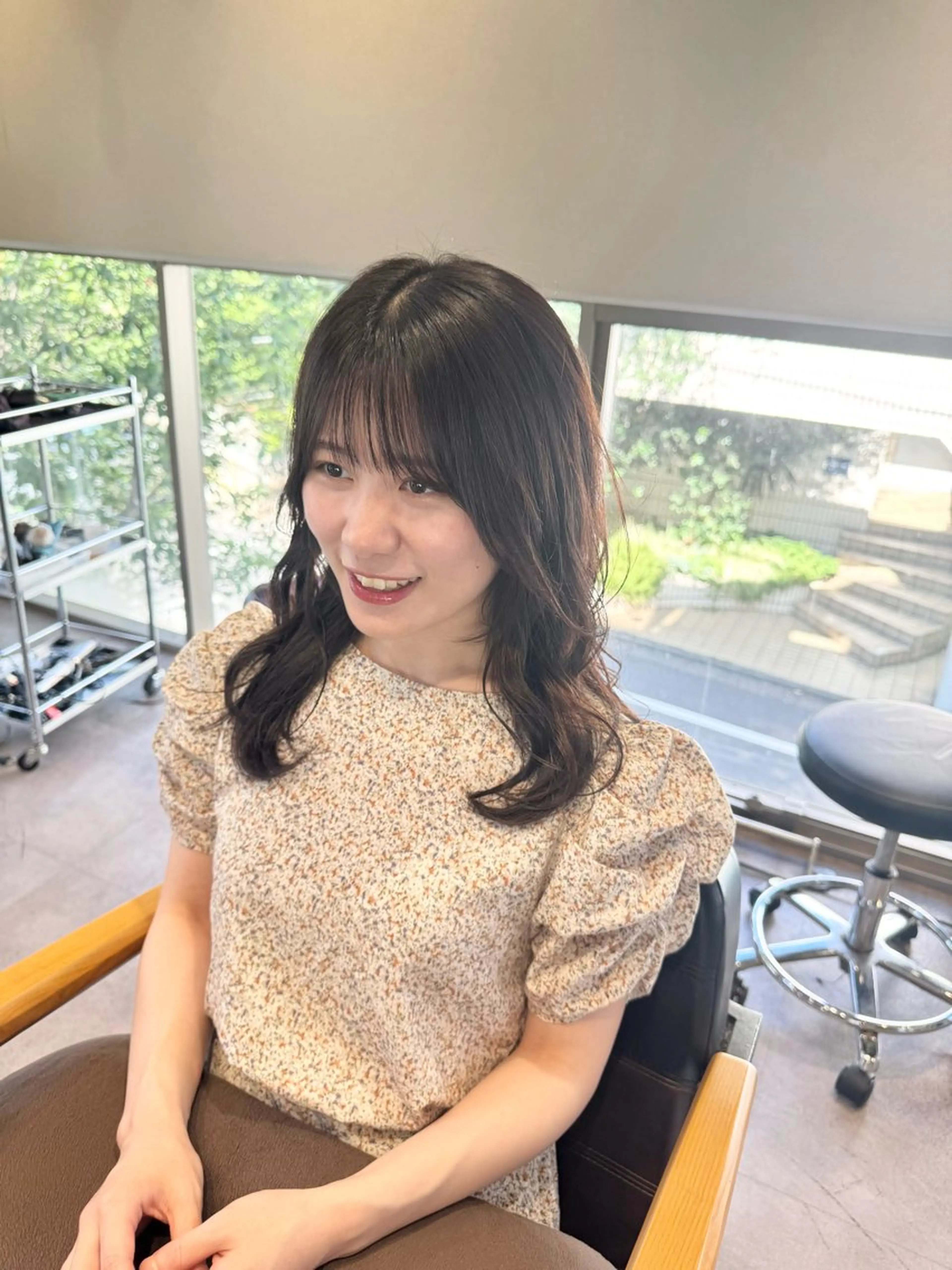 ミディアム カラー カット ヘアカラー 佐藤史哉＊ 韓国レイヤー赤み除去のヘアスタイル