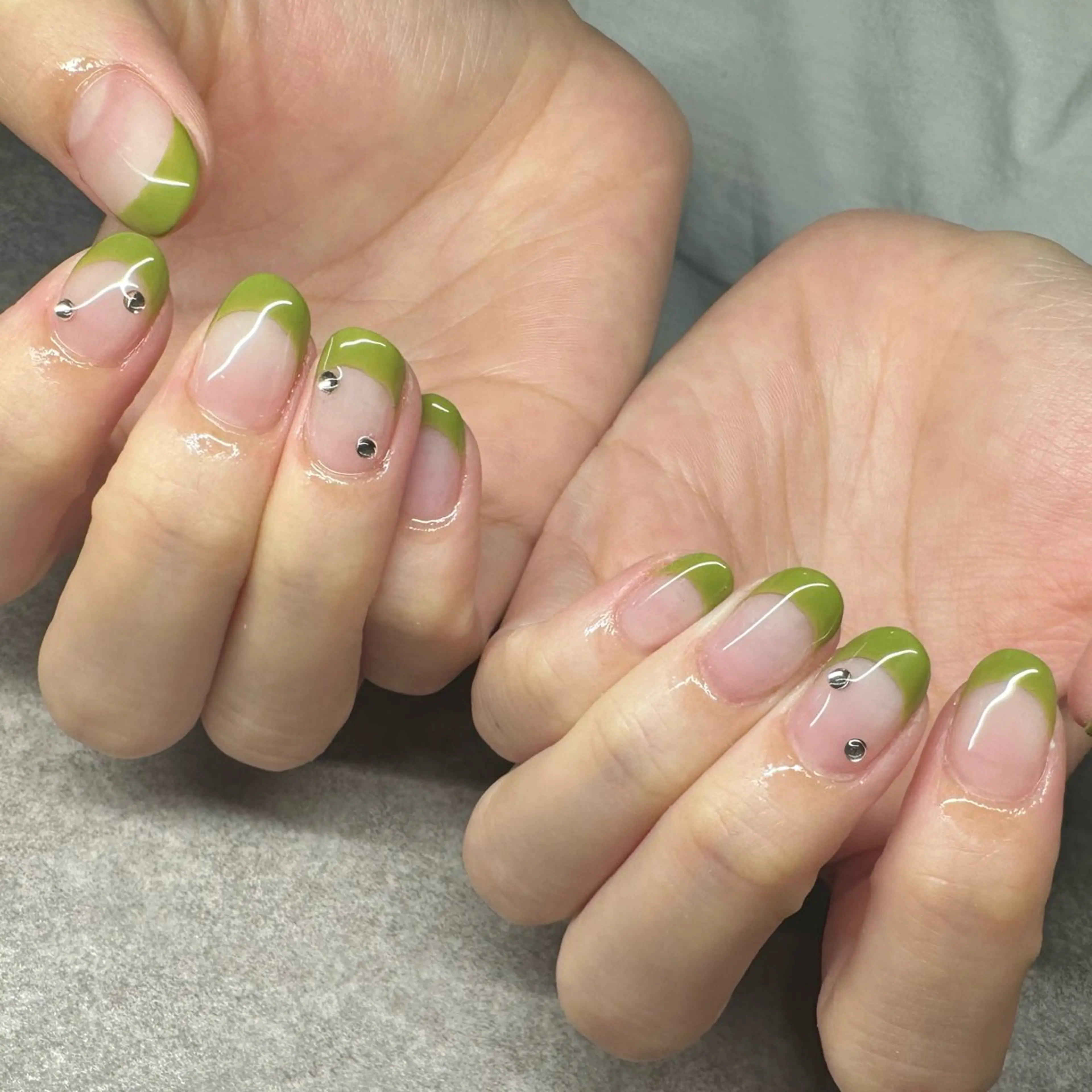 ネイル ストーンネイル ハンドネイル elu船橋 SAKURAのネイルデザイン