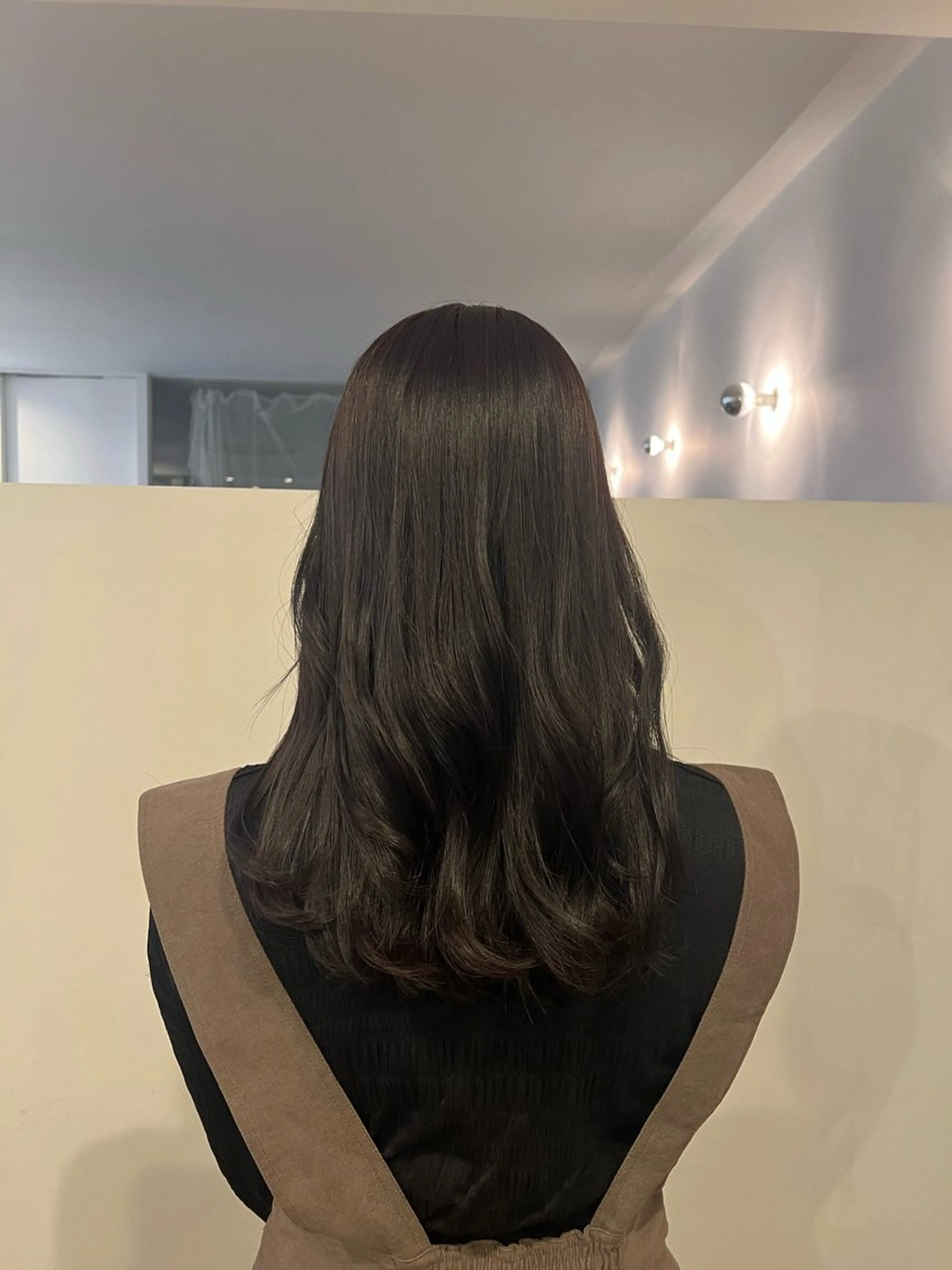 カラー 森崎 優菜のヘアスタイル