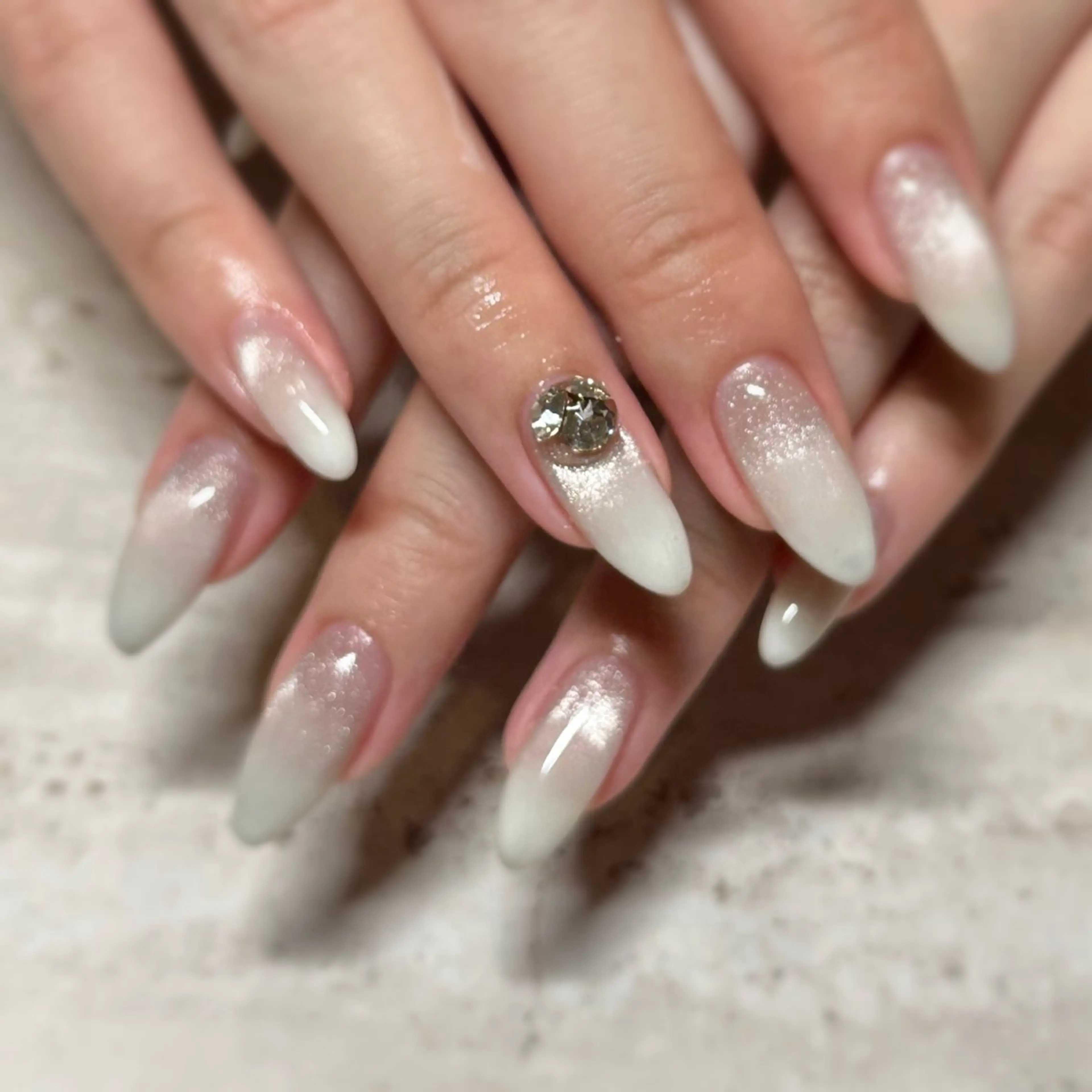 ネイル ハンドネイル sofa国分寺店 川出 玲奈のネイルデザイン