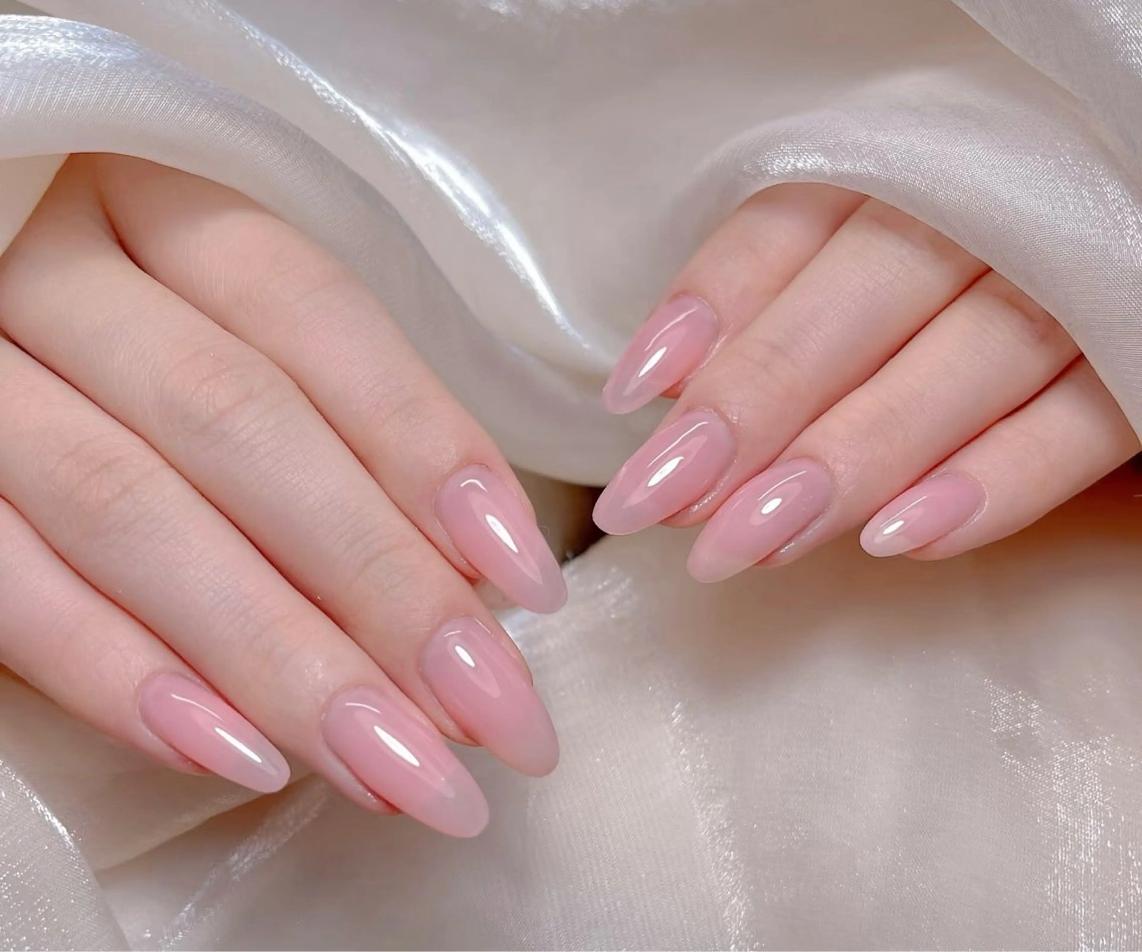 ネイル Kaka_ パラジェル、長さだしのネイルデザイン