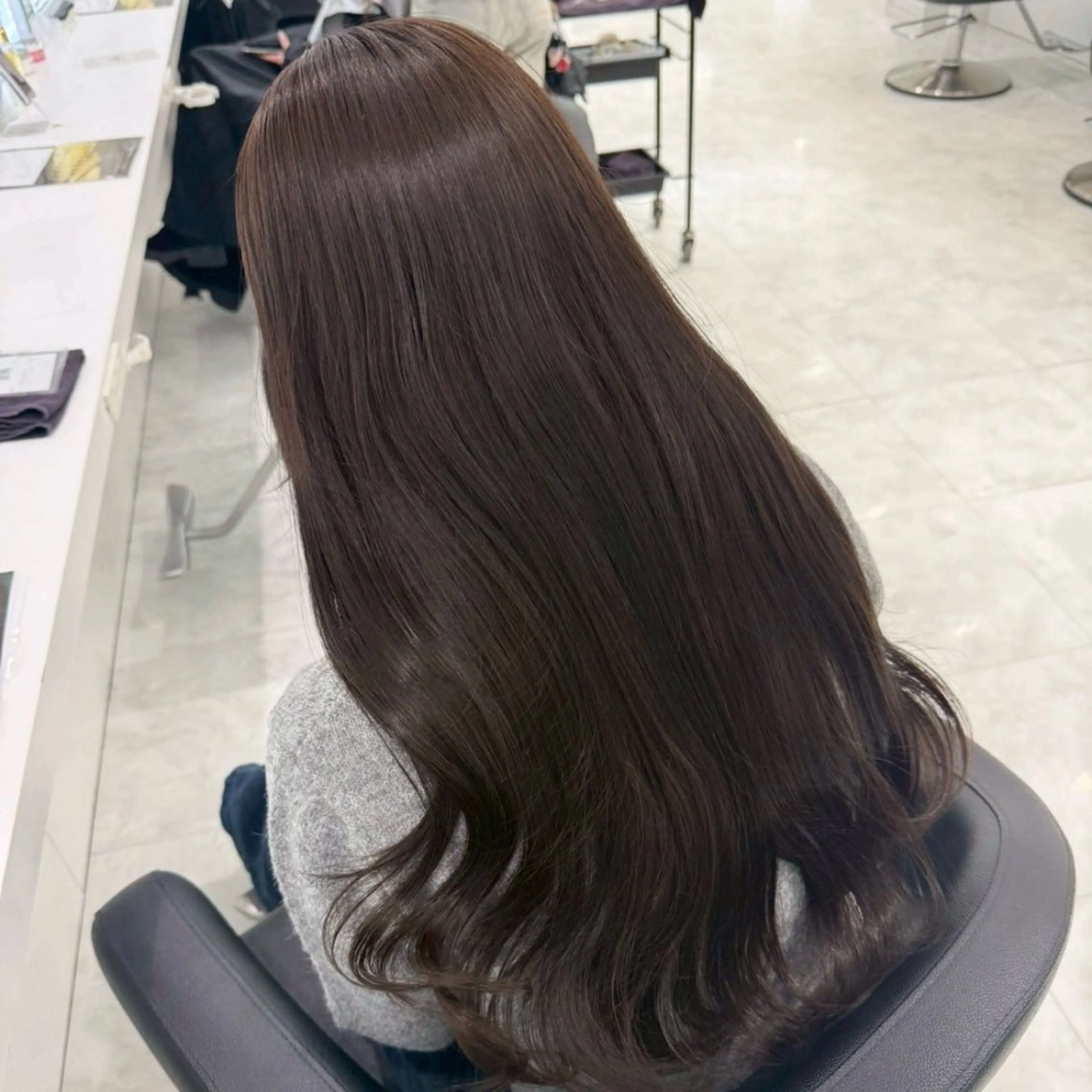 カラー ヘアカラー トリートメント 🤍透明感ブラウン himi🤍のヘアスタイル