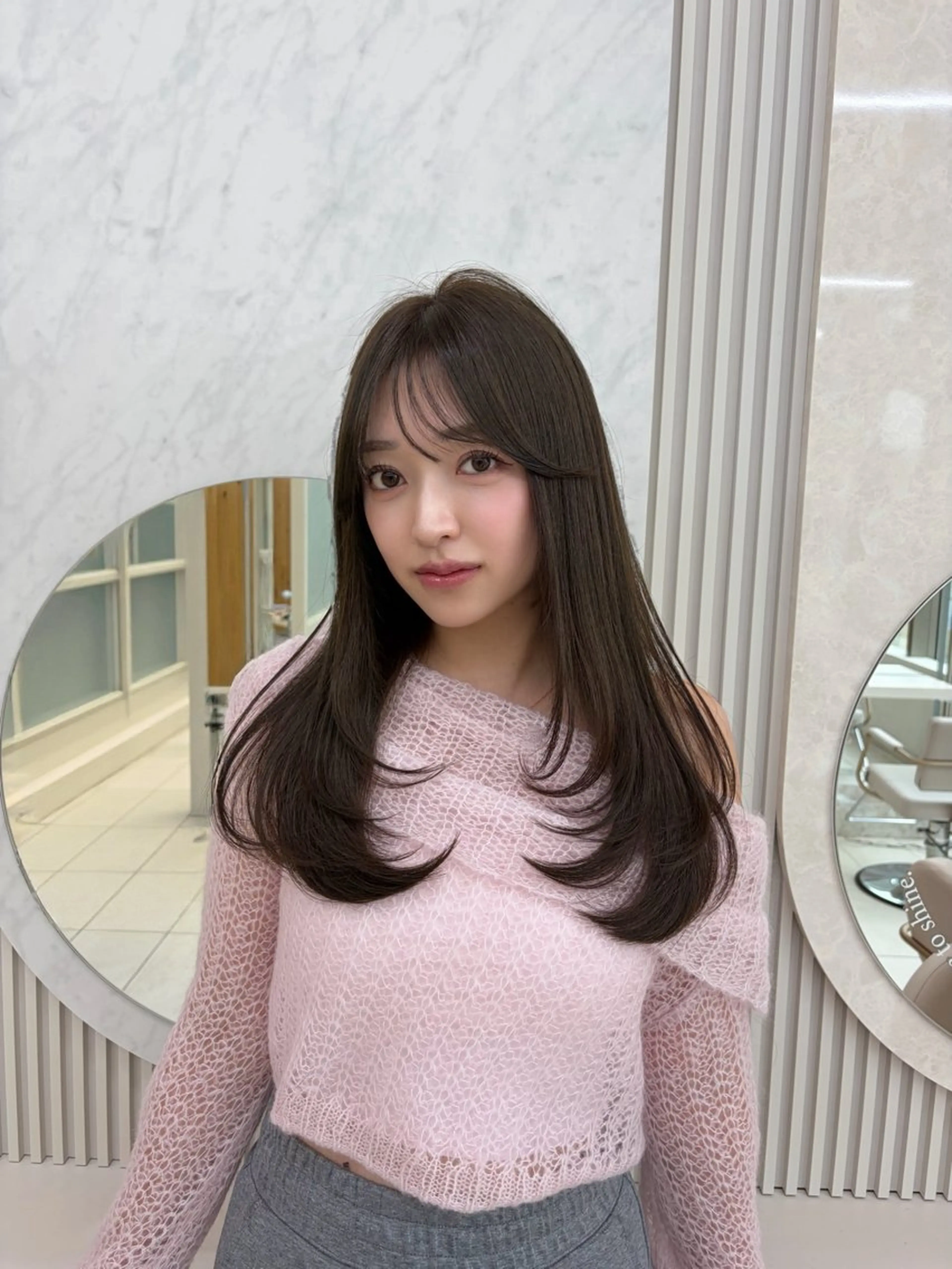 セミロング ヘアカラー トリートメント oto🤍×美髪× ローレイヤーのヘアスタイル