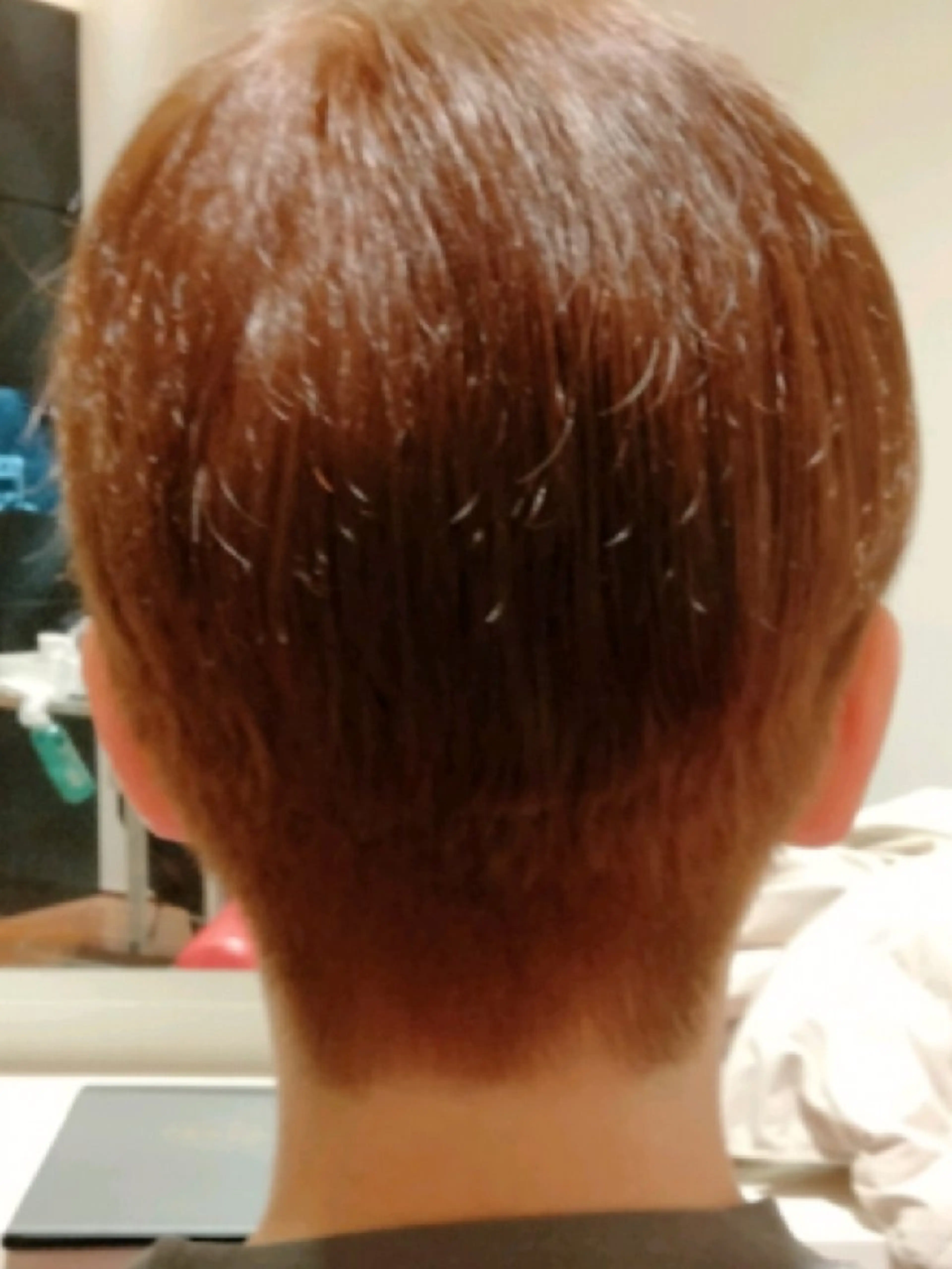 明るい色プラス⤴️全体カラーの写真