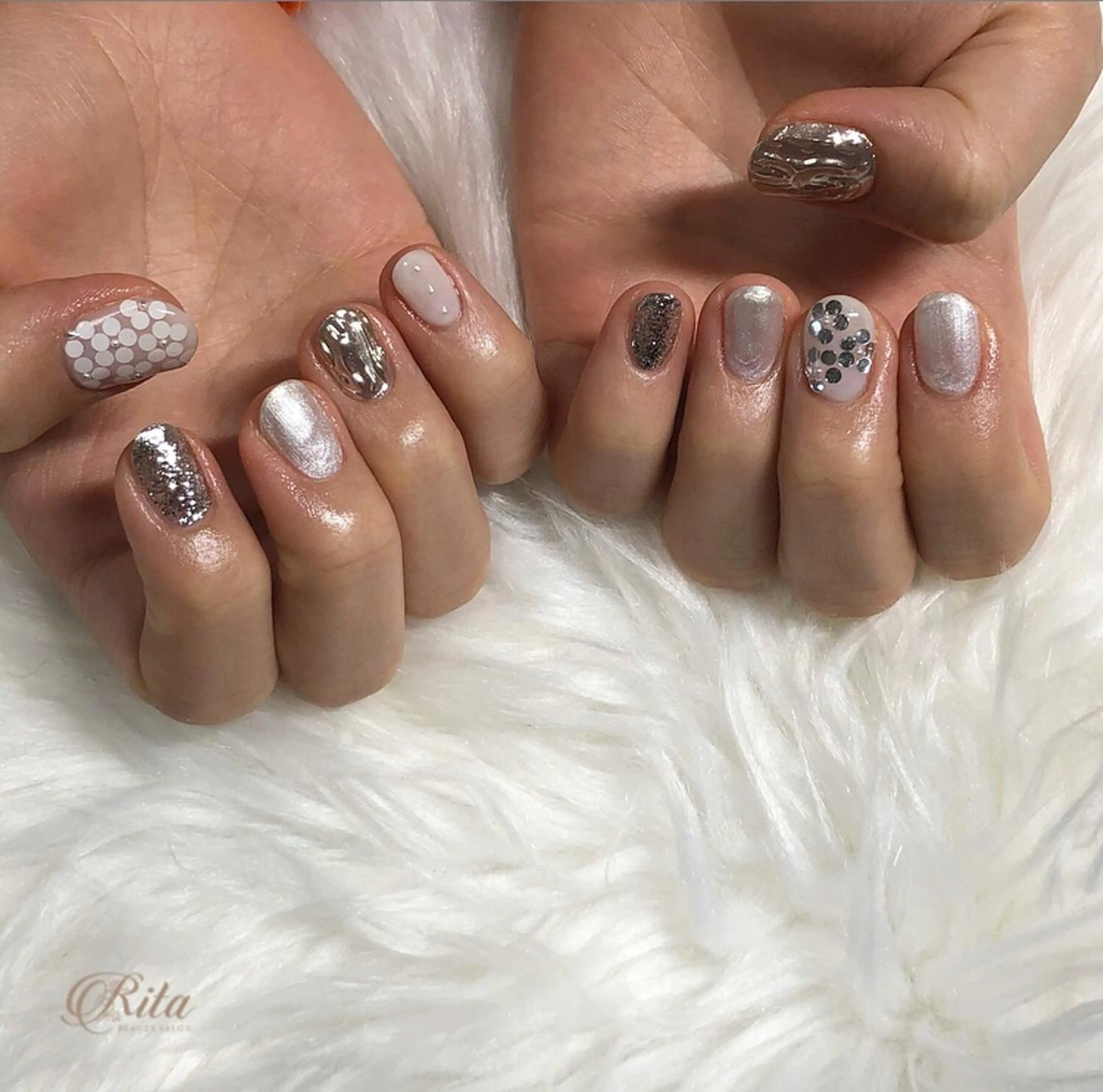 ネイル アートネイル Rio 𓍼のネイルデザイン