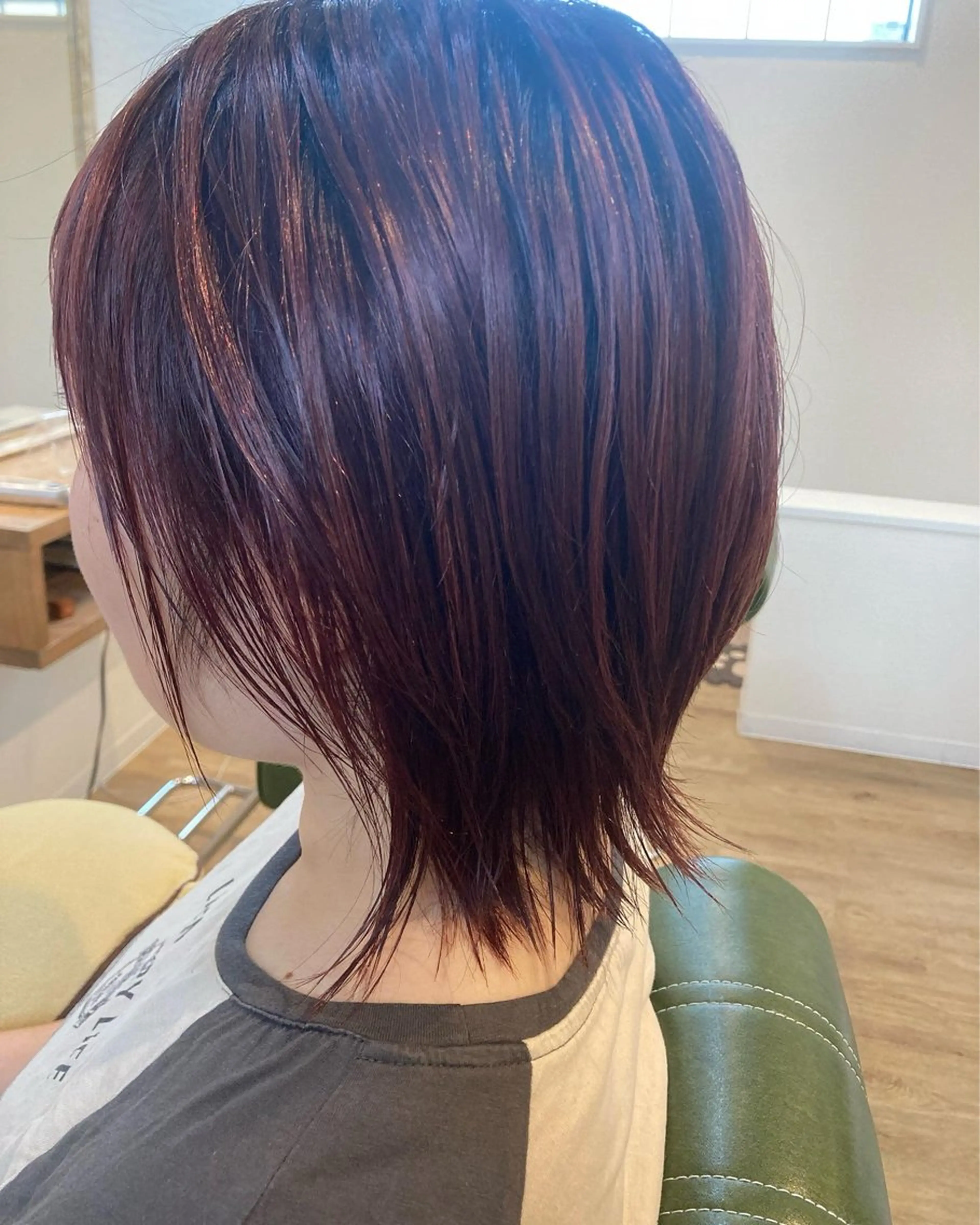 ミディアム 西村 雄介のヘアスタイル