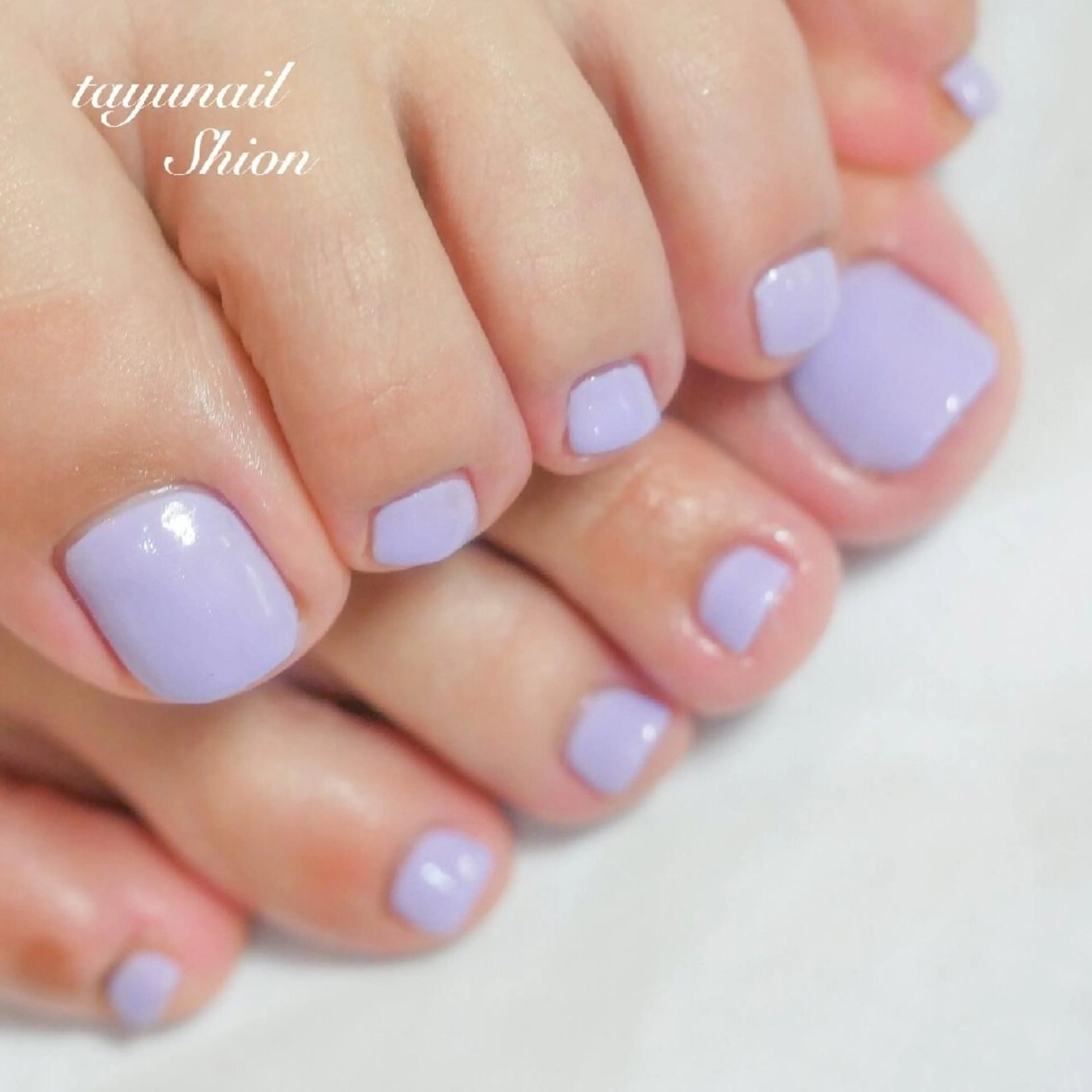 ネイル アートネイル ブルー フットネイル ジェルネイル ラメ(グリッター) ネイルサロン・ネイルスクール　たゆnail所属・ネイルサロン 【たゆnail】のネイルデザイン