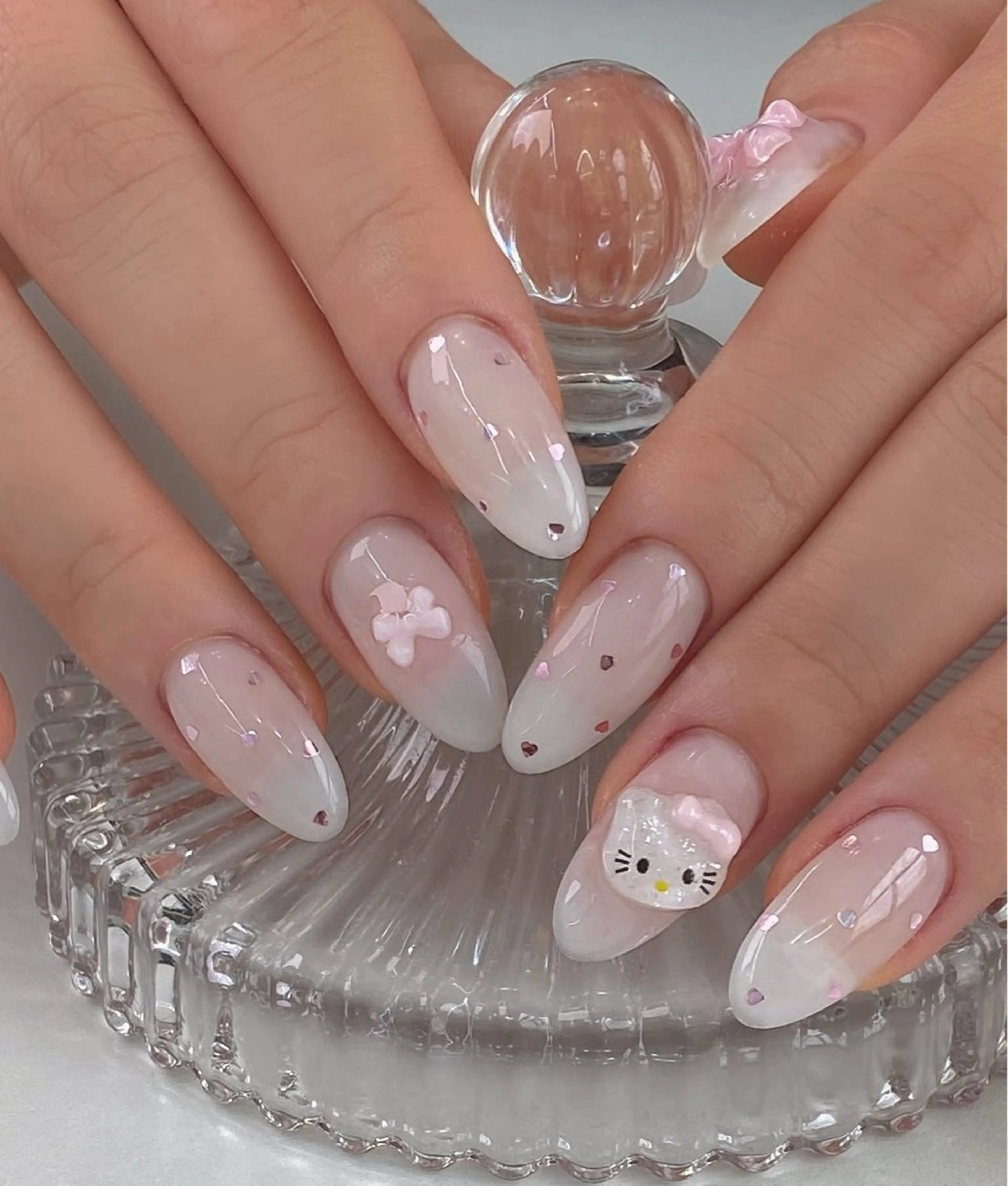 ネイル ハンドネイル Le Clavier  Nail Salon所属・佐藤 ゆきのネイルデザイン