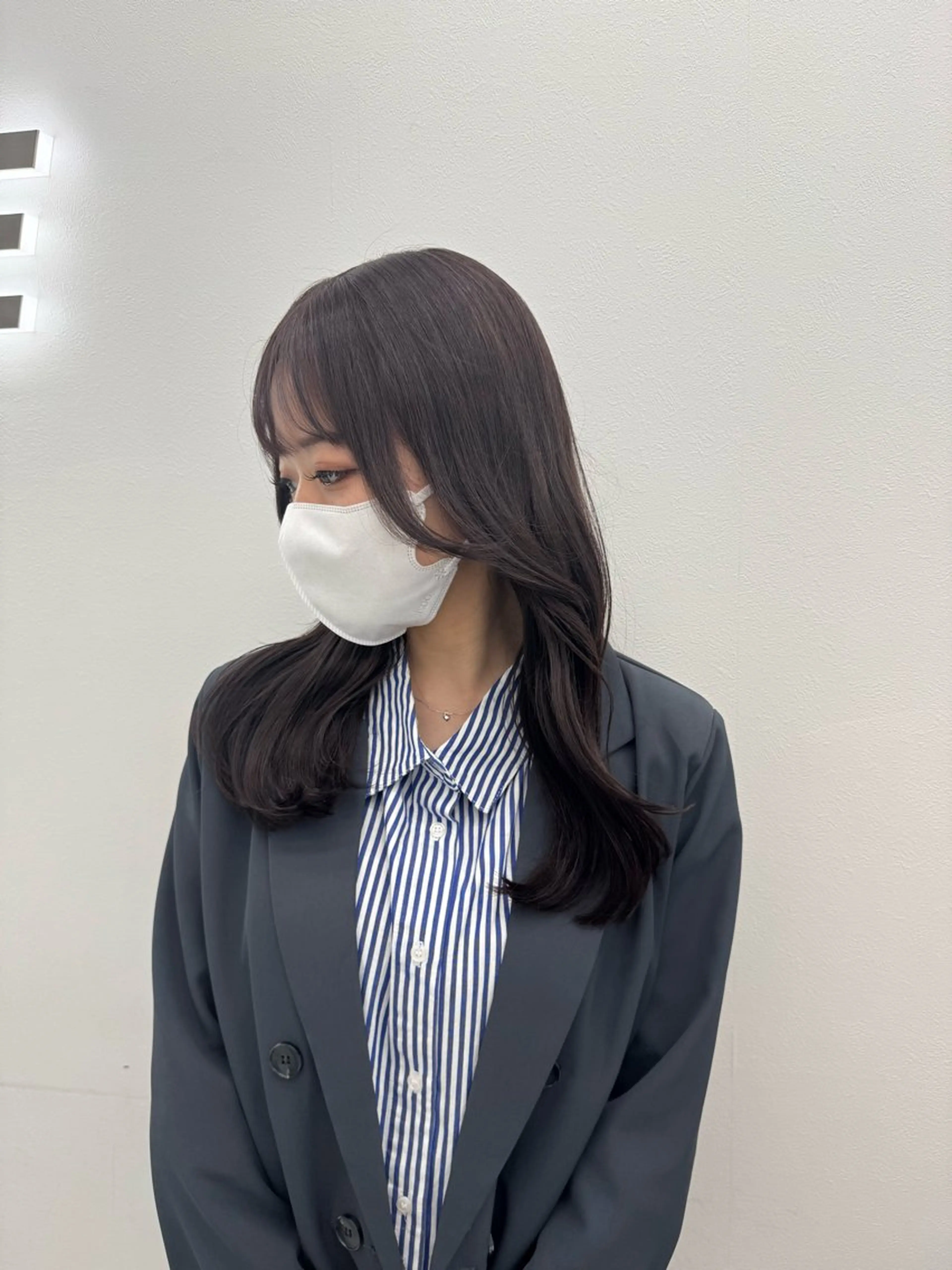 セミロング カラー カット ヘアカラー トリートメント ヘアセット ブリーチなし🤍透明 感カラー🤍しゅうじのヘアスタイル