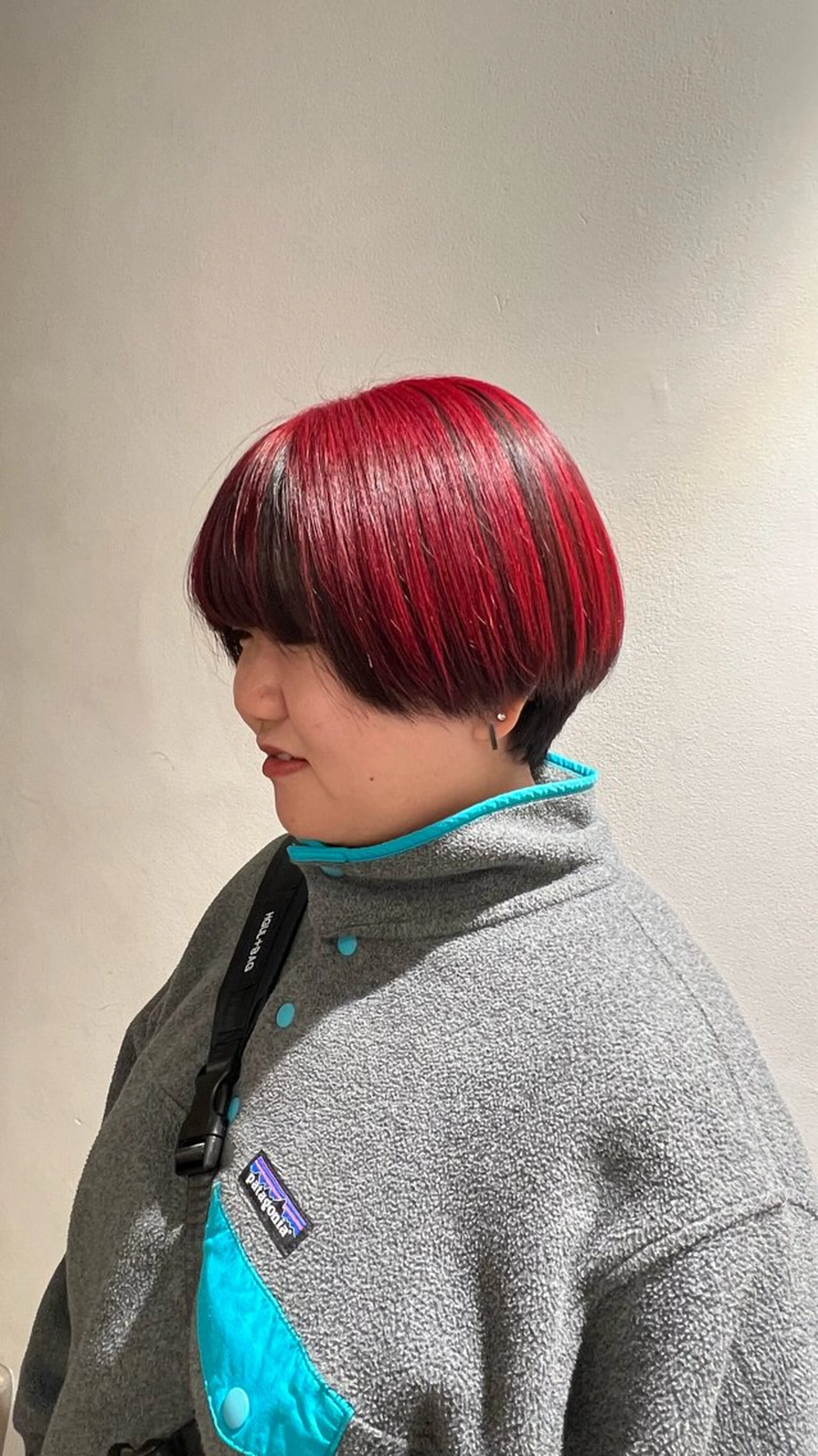 ショート カラー BUZZ 自由が丘所属・ogura hitomiのヘアスタイル