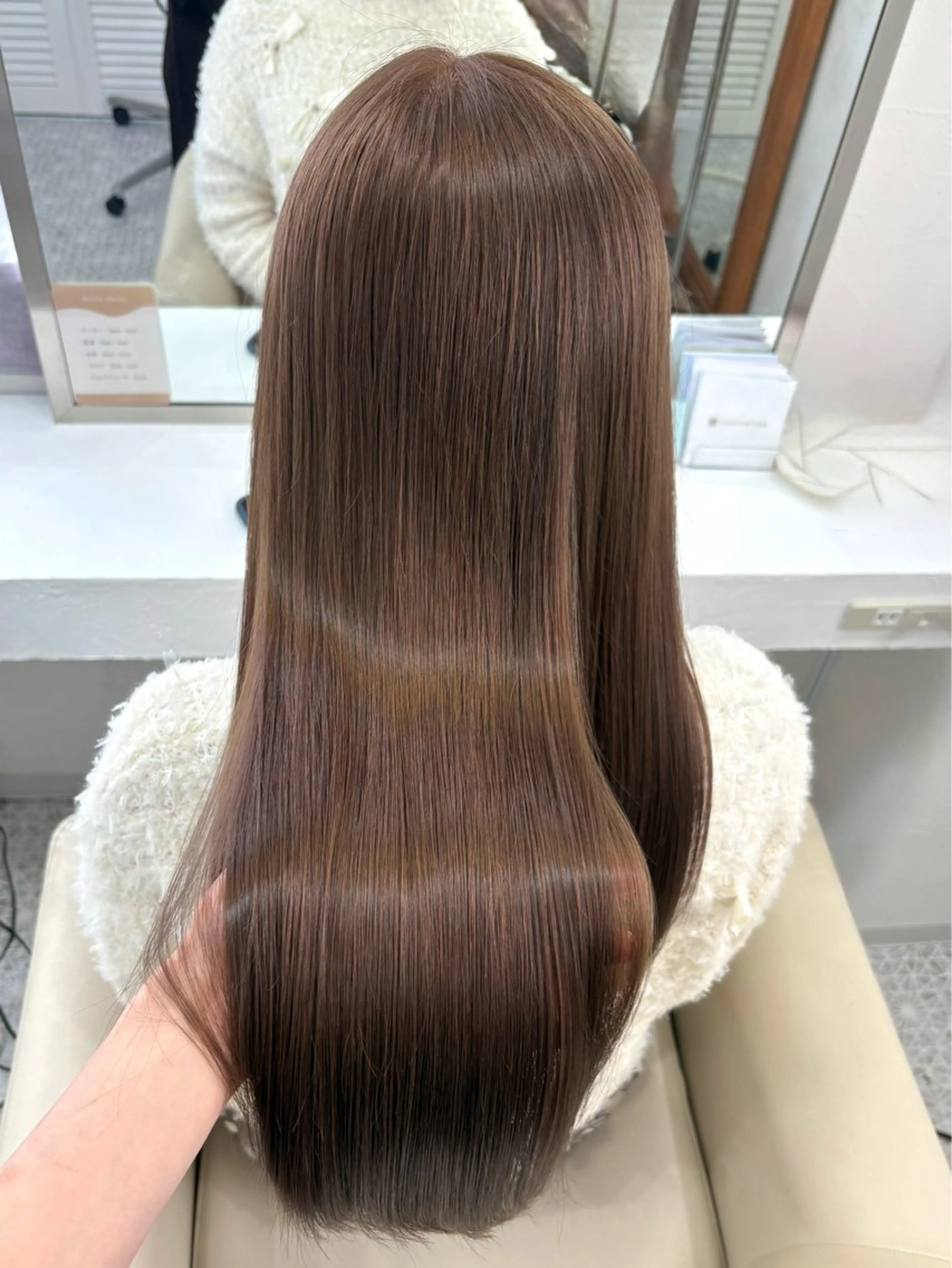 ロング カラー 髪質改善 LOMARLIE JURIAのヘアスタイル