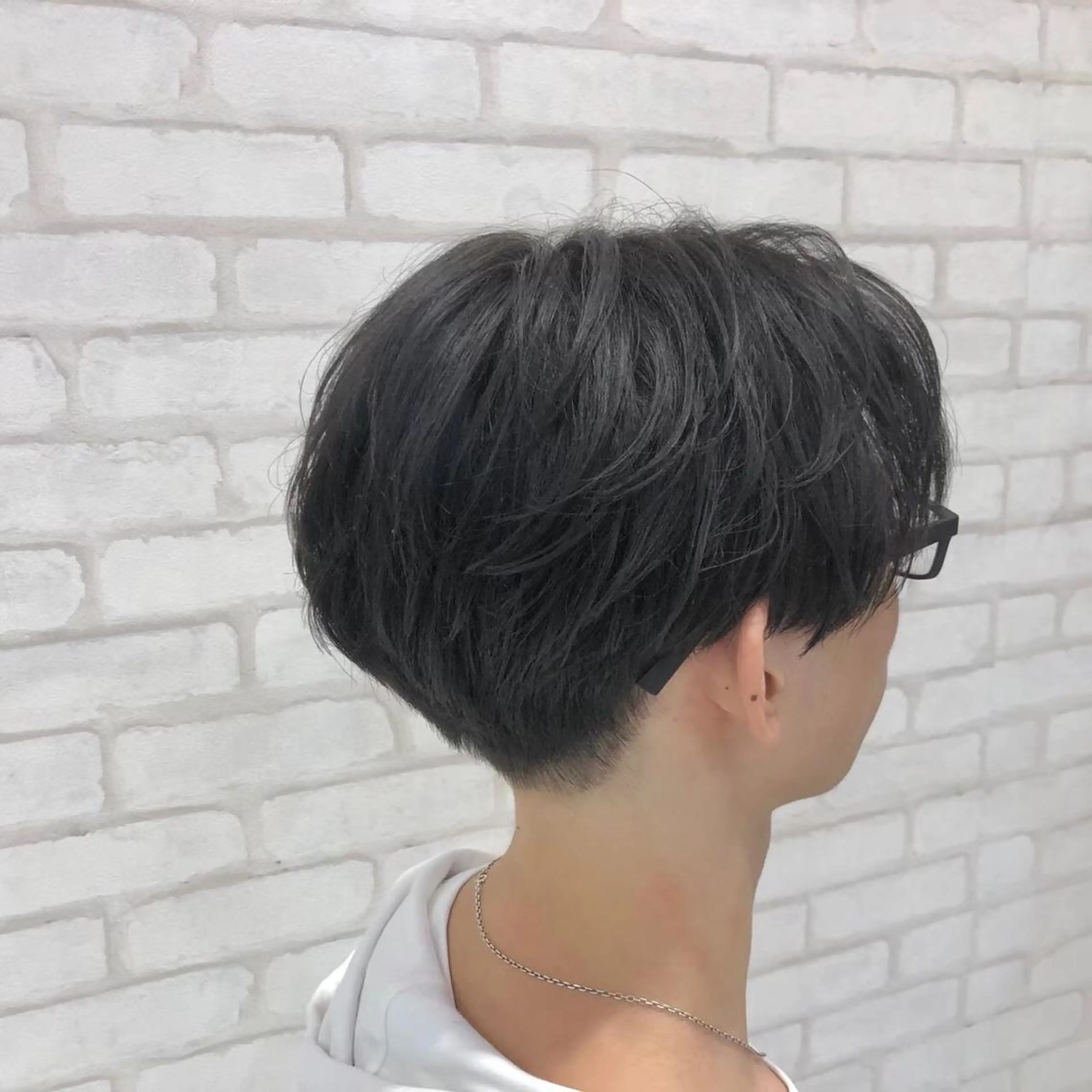 ショート カット 一戸 拓斗のヘアスタイル