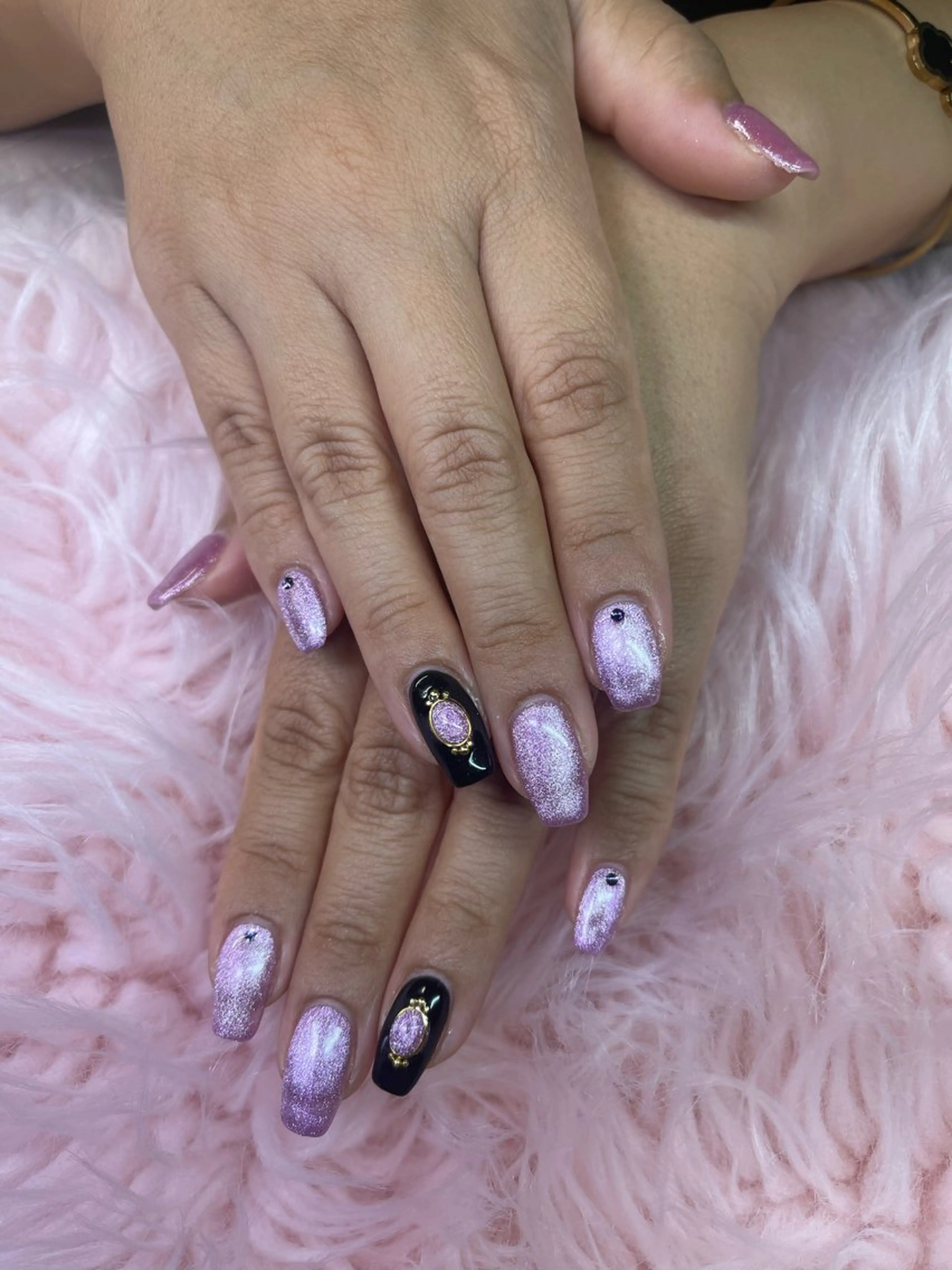 ネイル ハロウィン マグネットネイル ネイルサロンキュアイスト所属・キュアイスト アコパラジェル調布のネイルデザイン