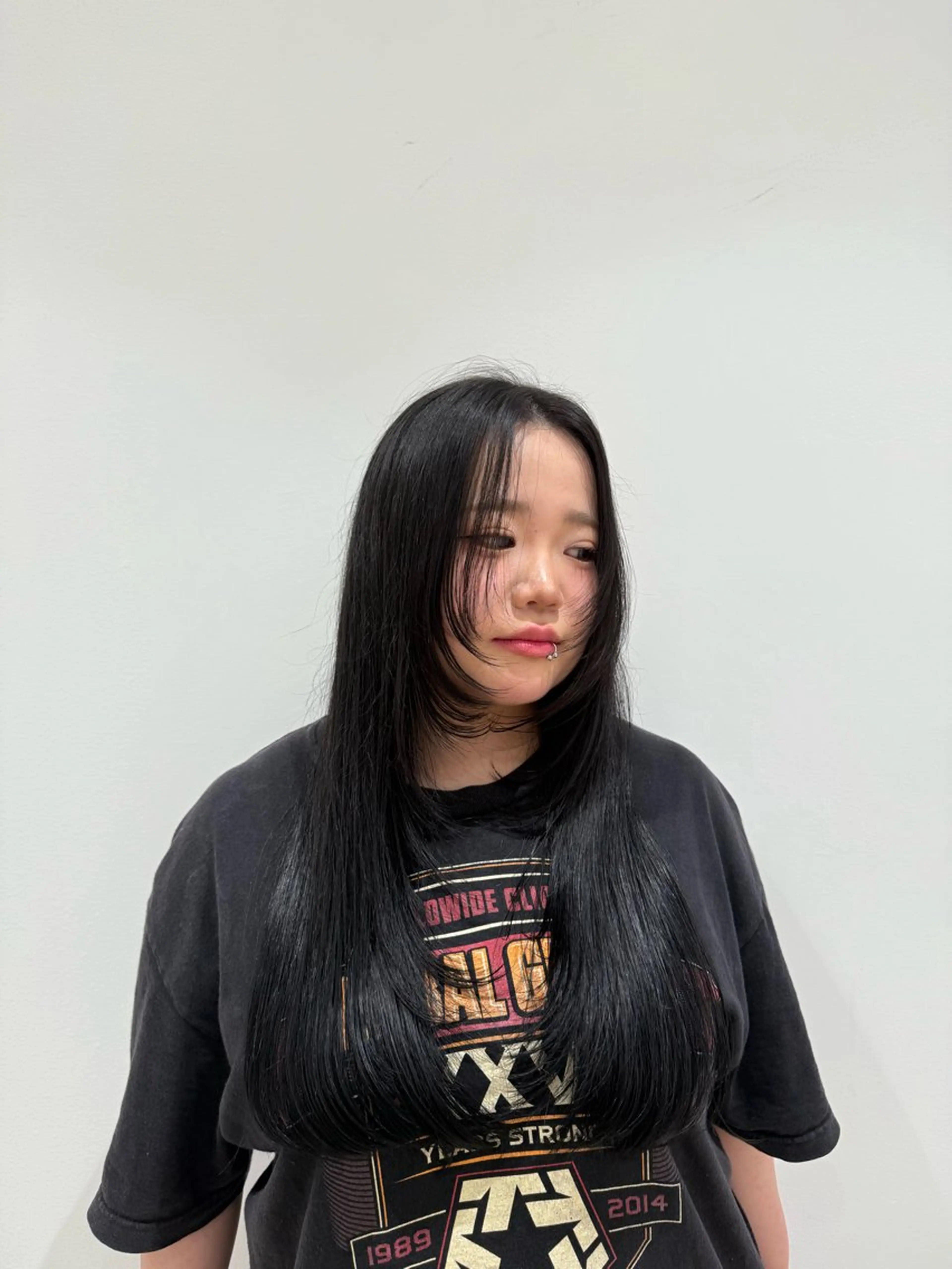 ロング カラー レイヤーカット カット ヘアカラー パーマ×レイヤー| カラー カホ🪩🤍のヘアスタイル