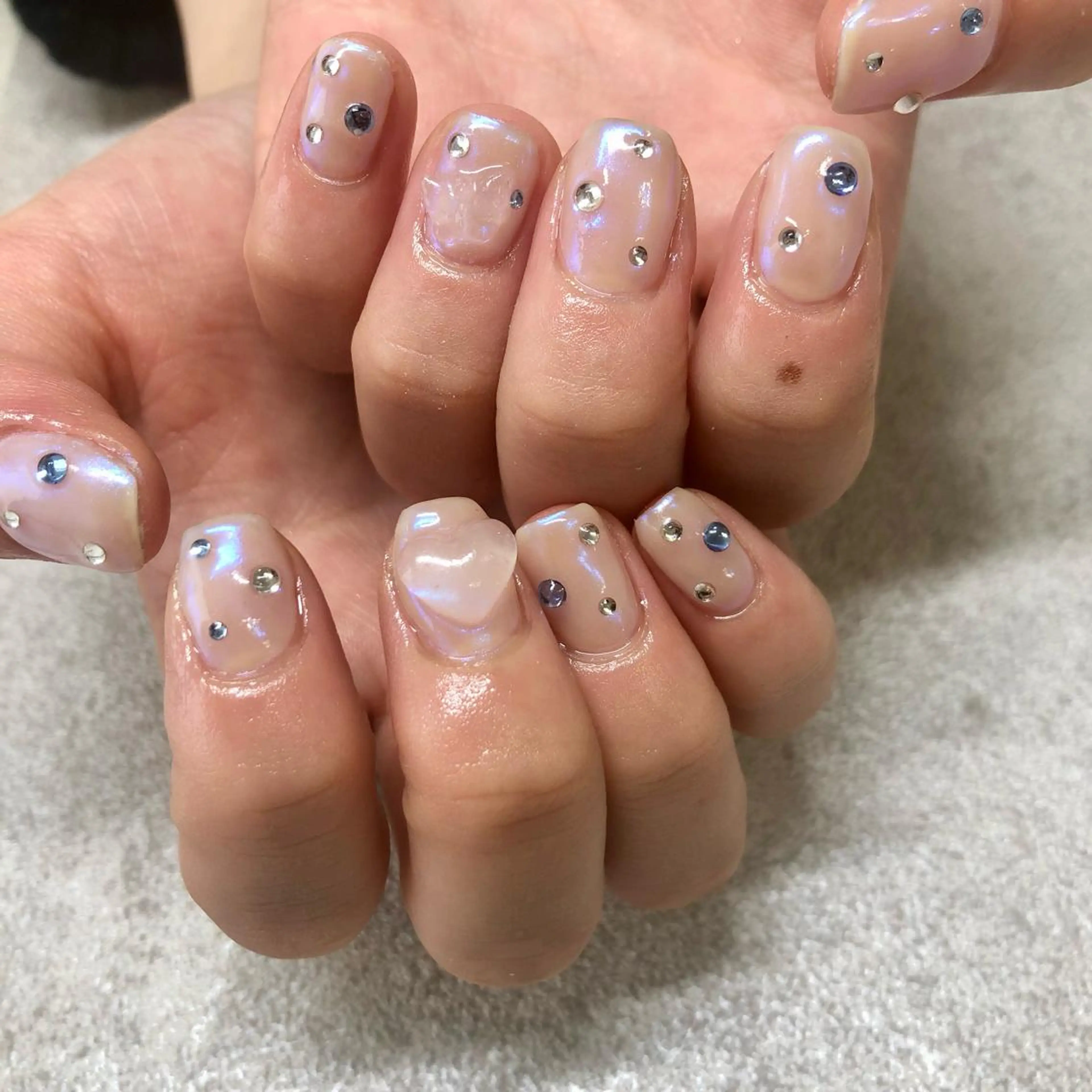 ネイル ぷっくりネイル ハンドネイル ViViA momokaのネイルデザイン