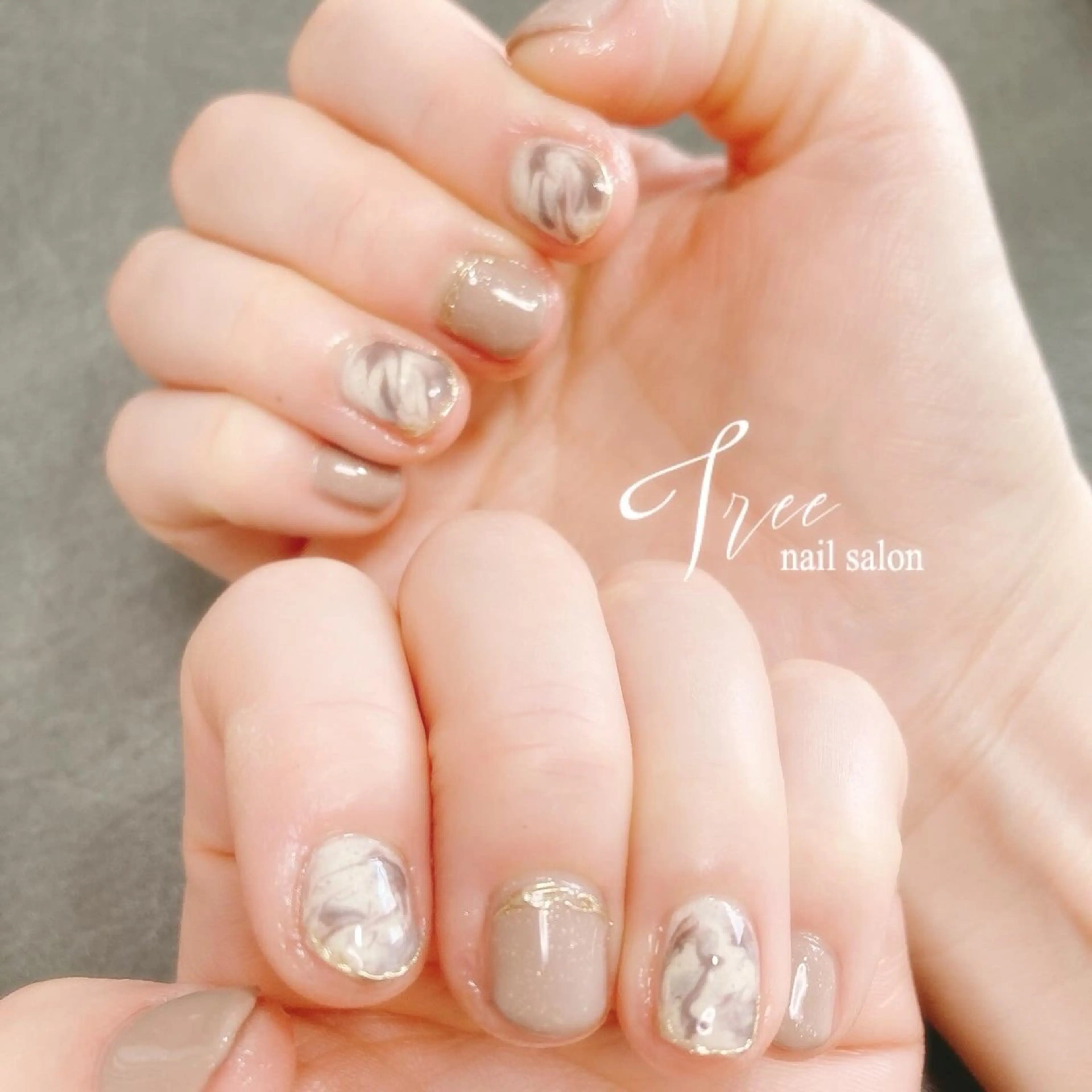 ネイル ニュアンスネイル ショートネイル Tree 〜saito〜のネイルデザイン