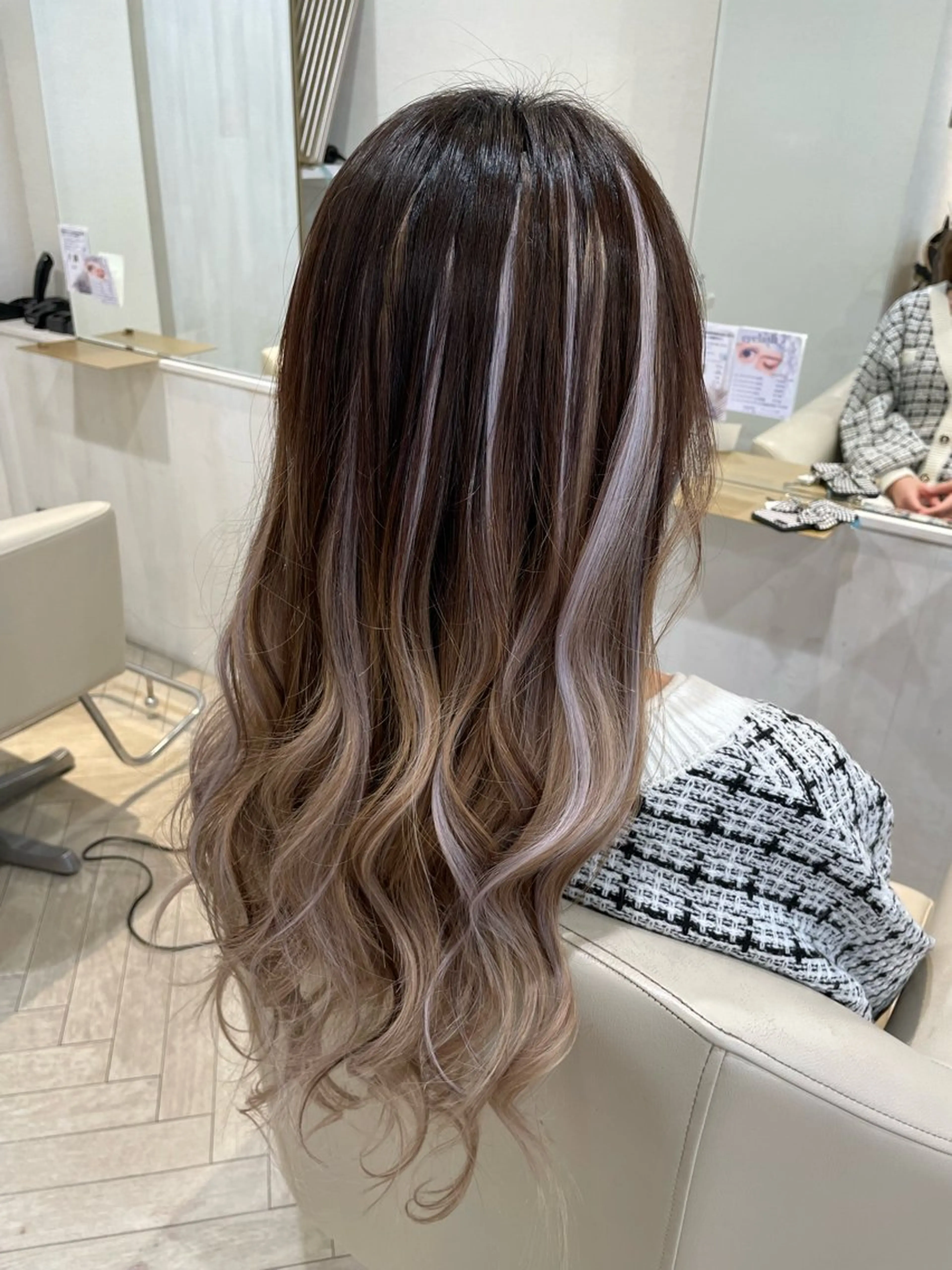 ロング オーロ西大寺所属・松永 夏のヘアスタイル