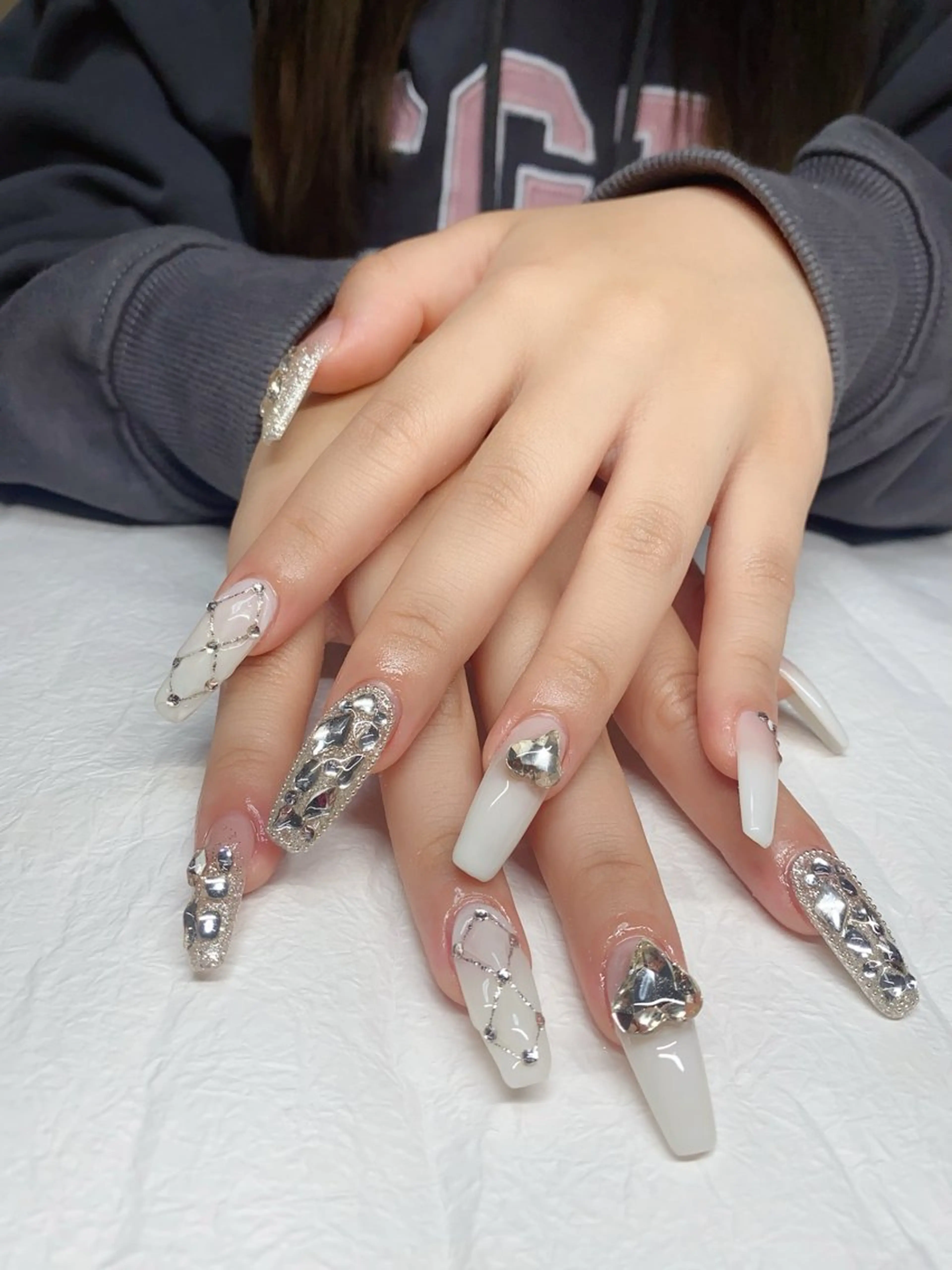 ネイル RlRl所属・RI RIのネイルデザイン