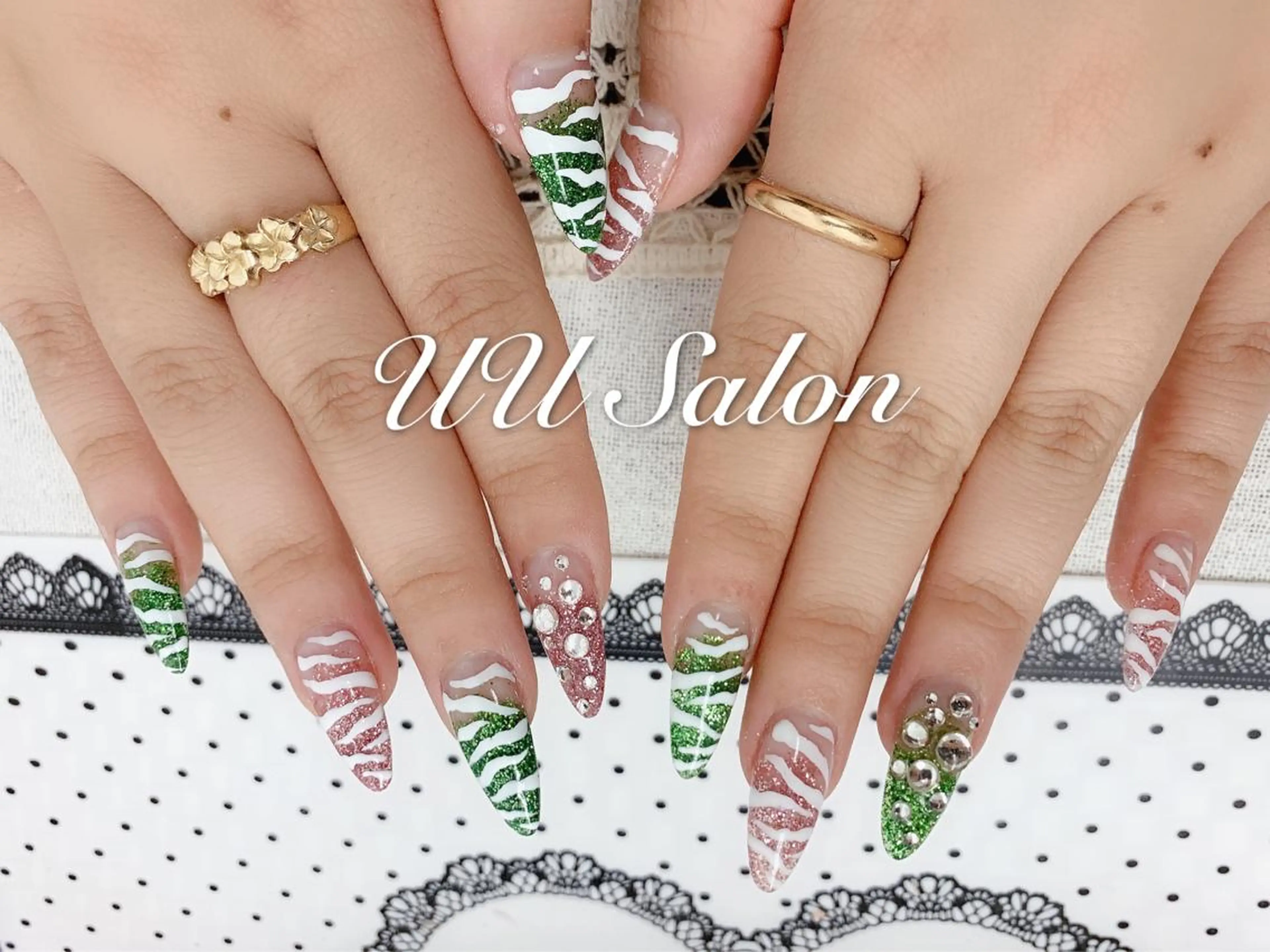 ネイル UU Salon所属・UU ゆきのネイルデザイン