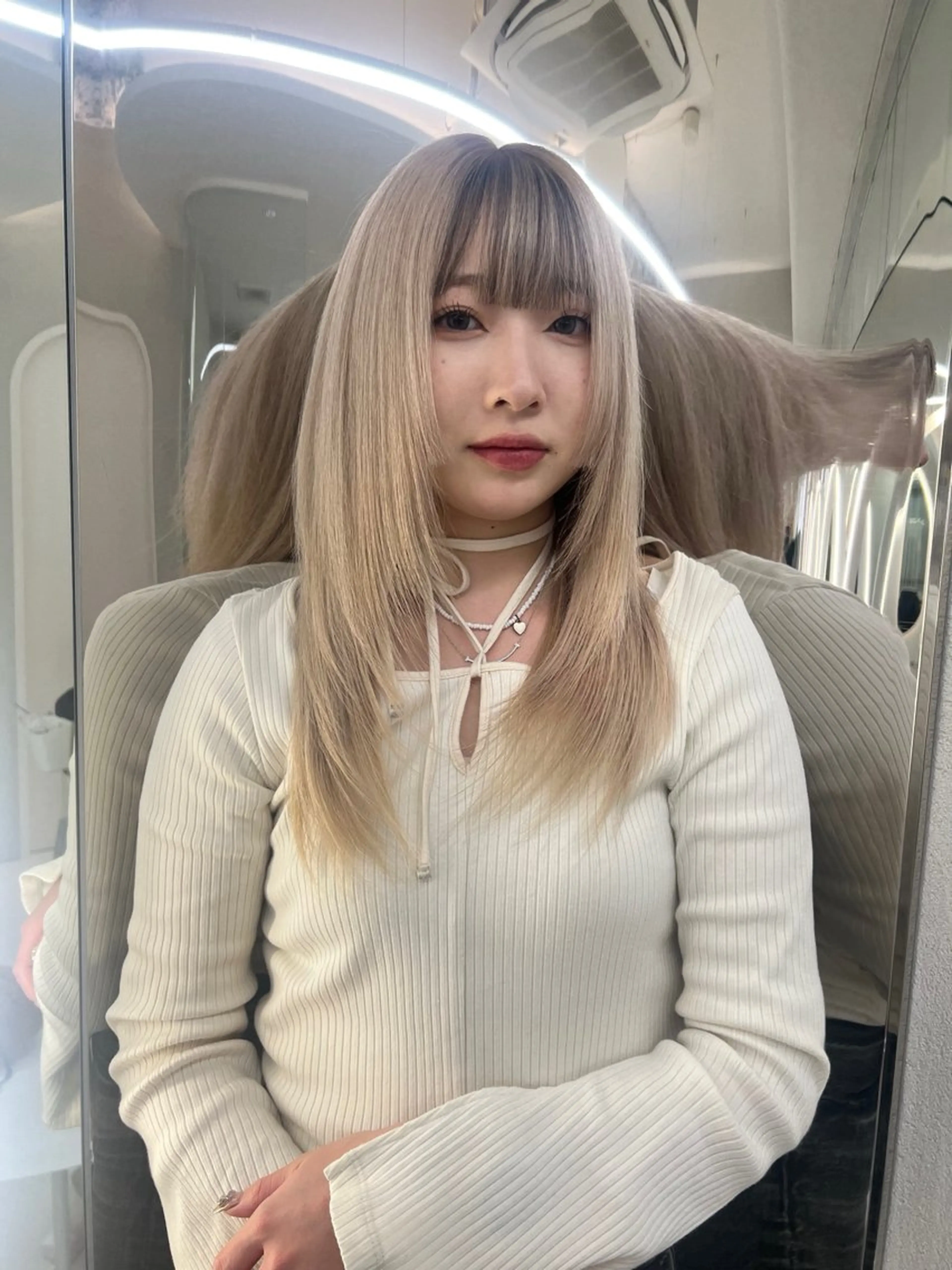 【minimo限定価格❤️】カット+ケアブリーチ込みダブルカラー+systemヘアマスク🩰💕の写真