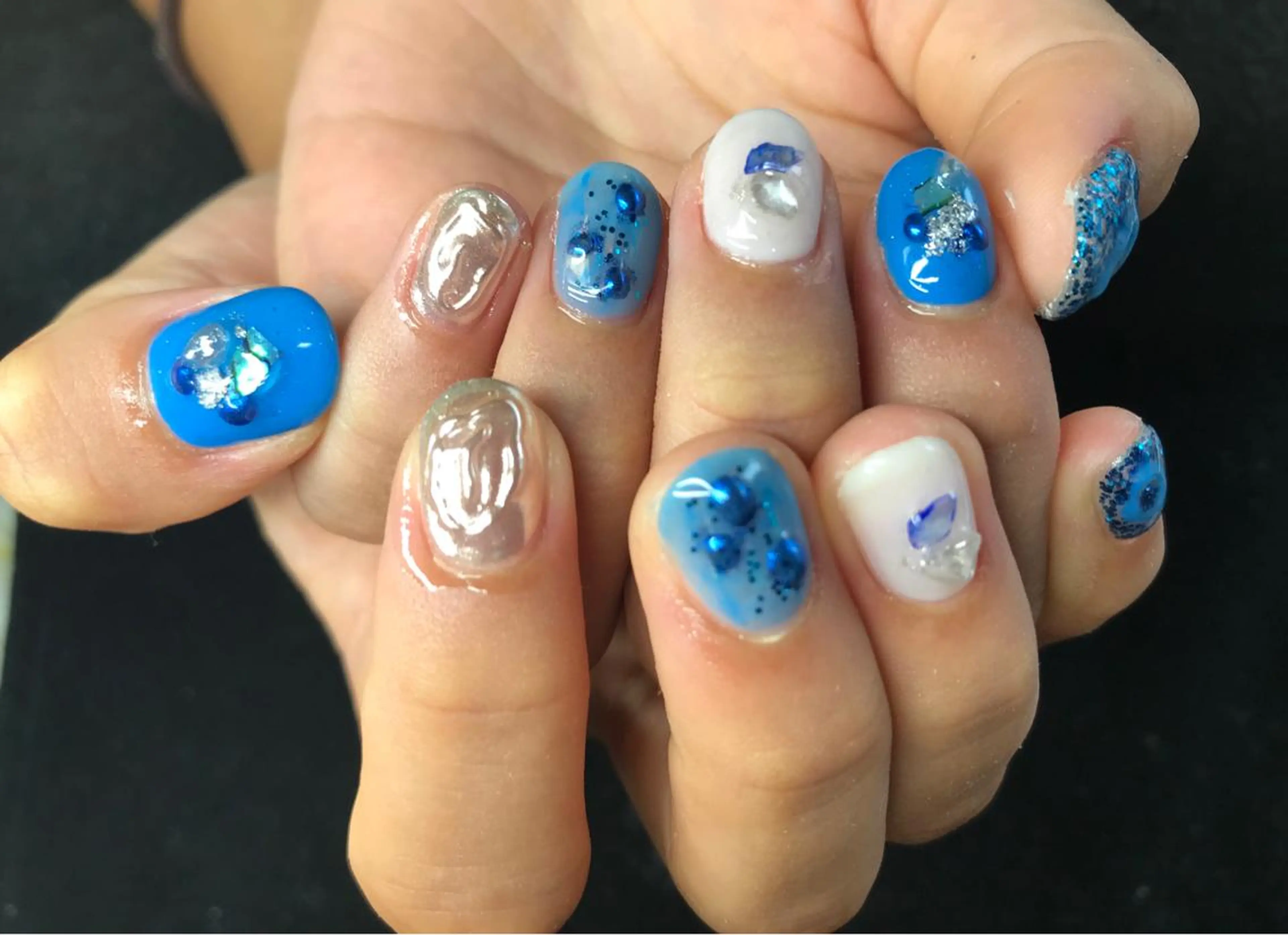 ネイル ハンドネイル Mana‪ ‪·͜· ❤︎‬のネイルデザイン