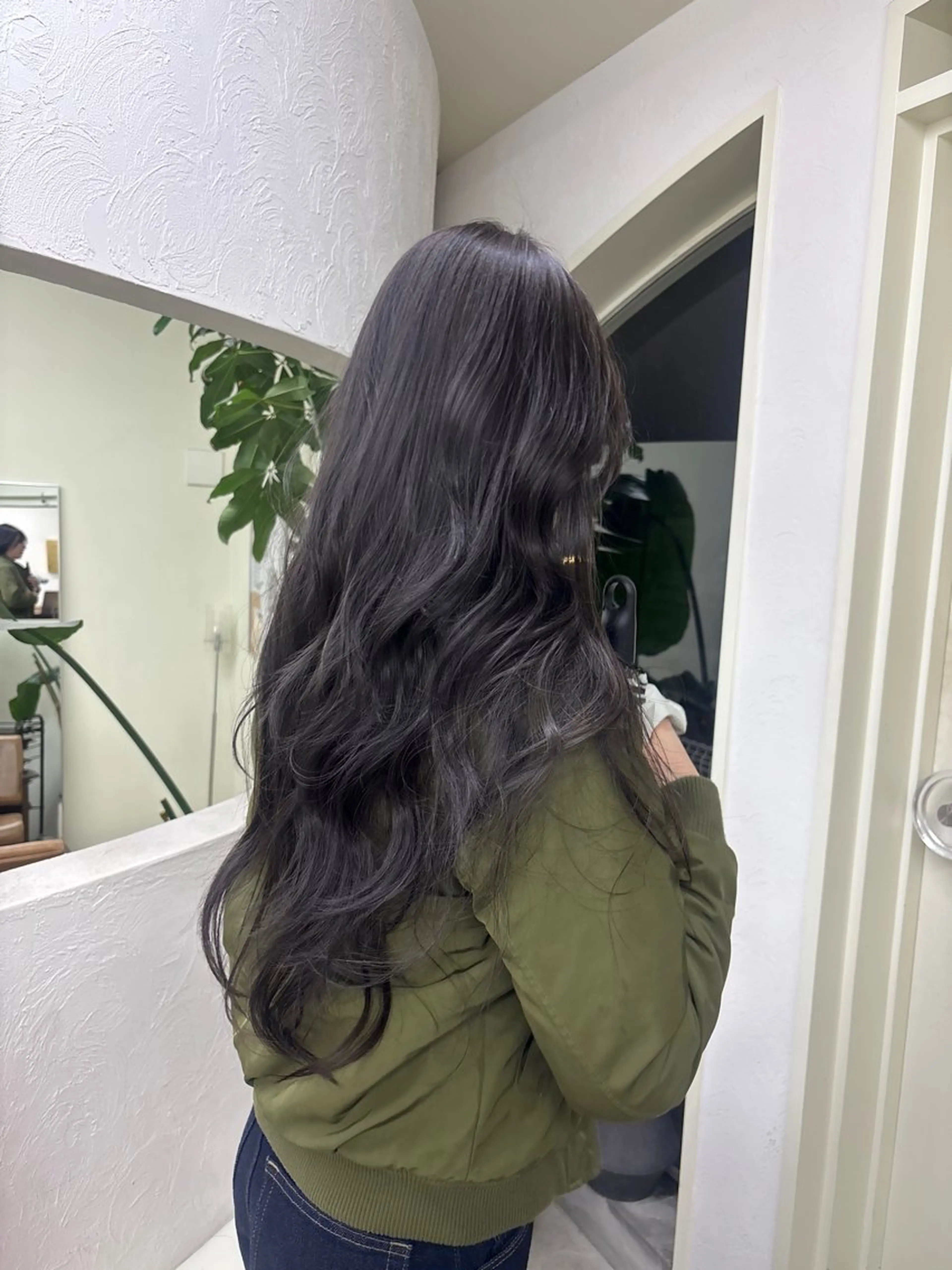 カラー ヘアカラー 佐々木 遥菜のヘアスタイル