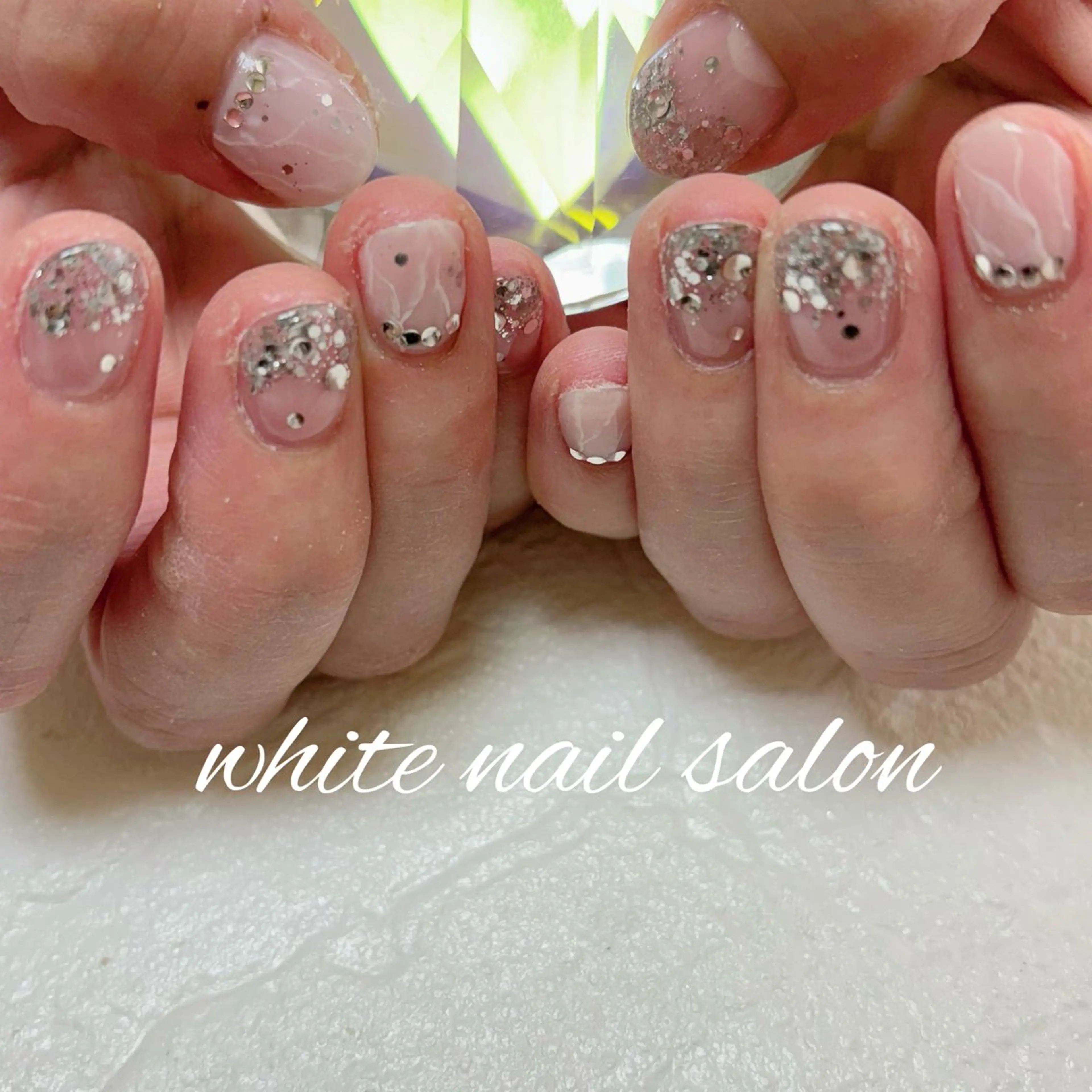 ネイル フットネイル 持ち込み ハンドネイル white nail salonのネイルデザイン
