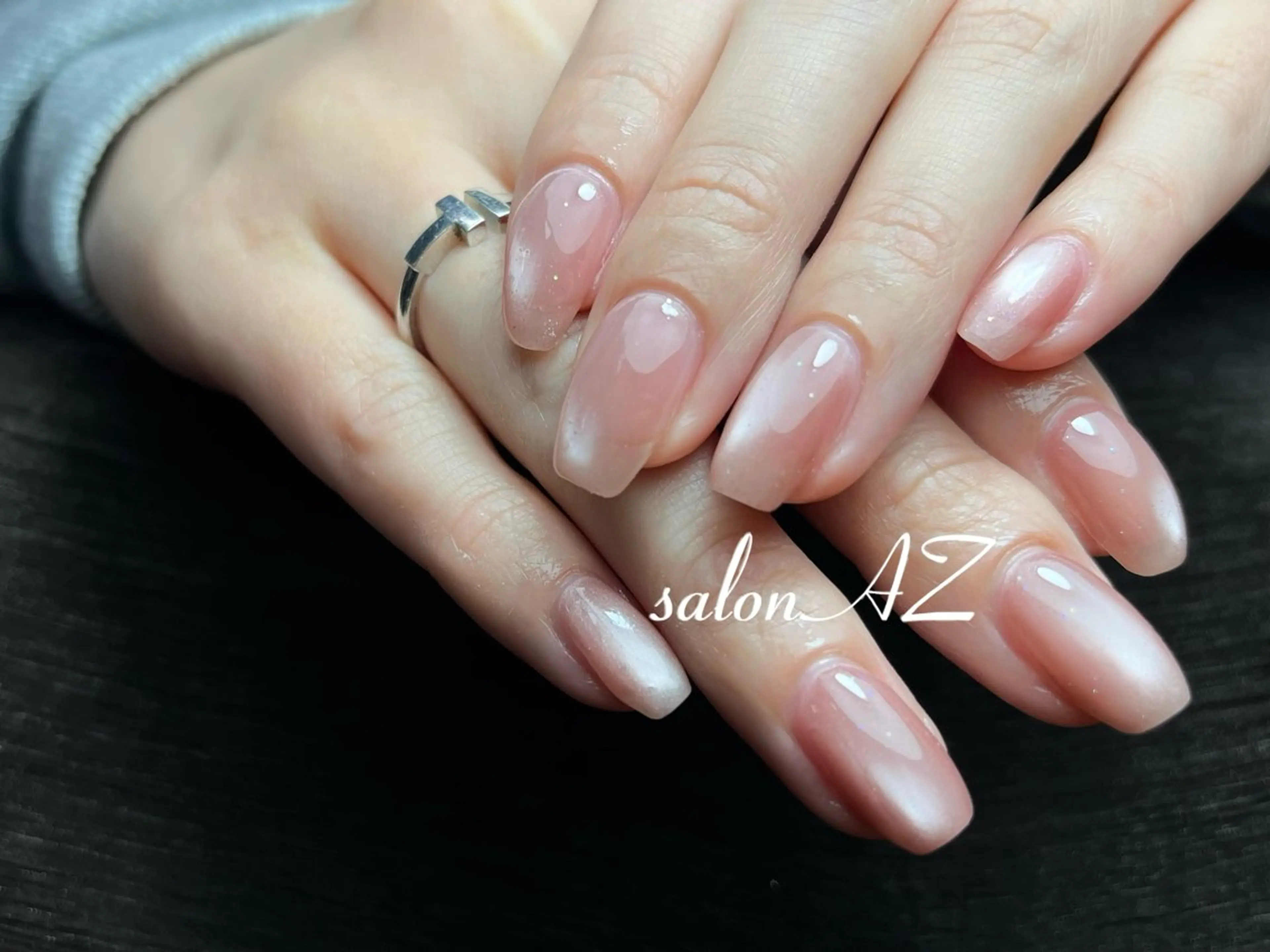 ネイル 長さ出し フットネイル フレンチネイル ジェルネイル マグネットネイル salon AZのネイルデザイン