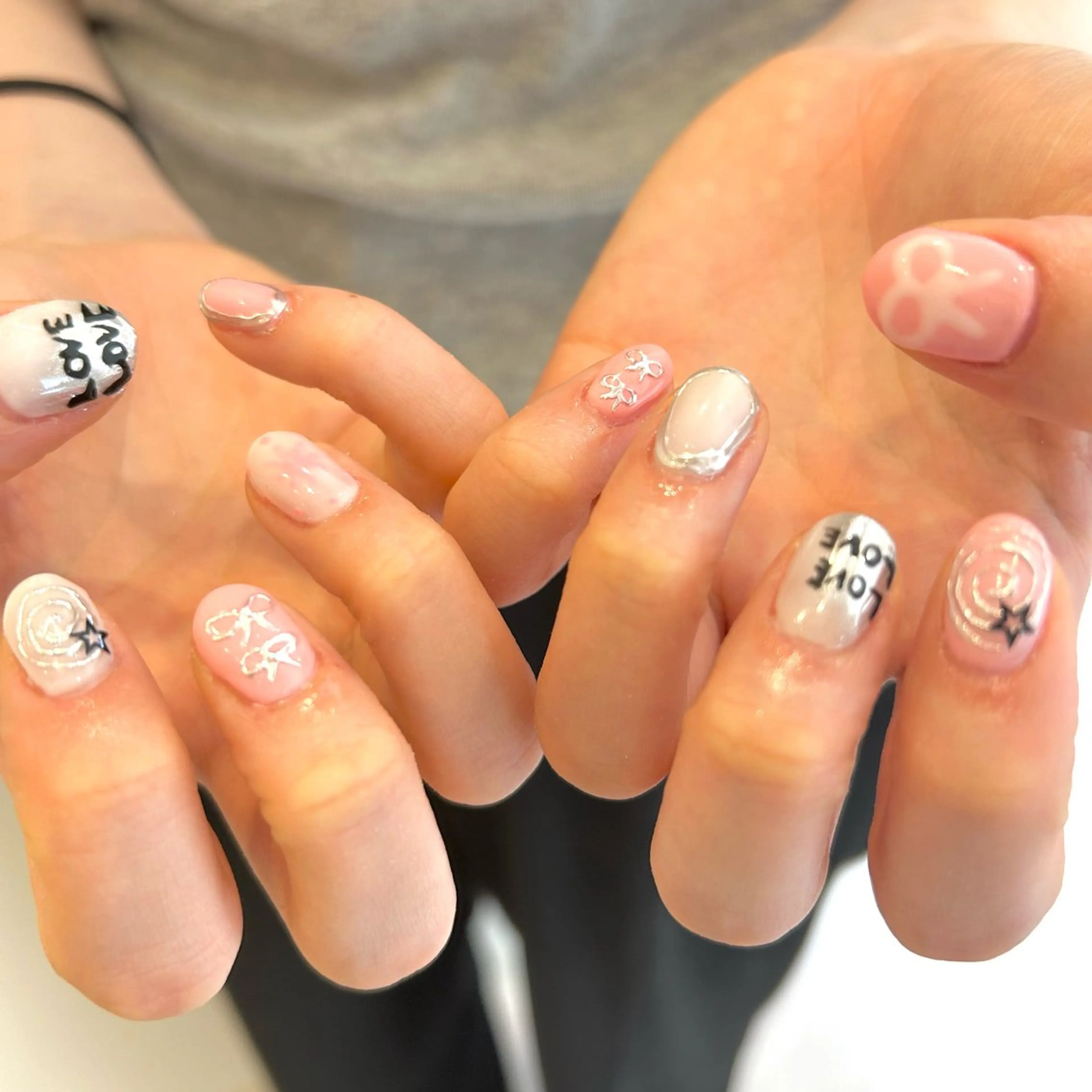 ネイル 🫧飛山琉桜/二条 ネイルアート/束感のマツエク・マツパデザイン