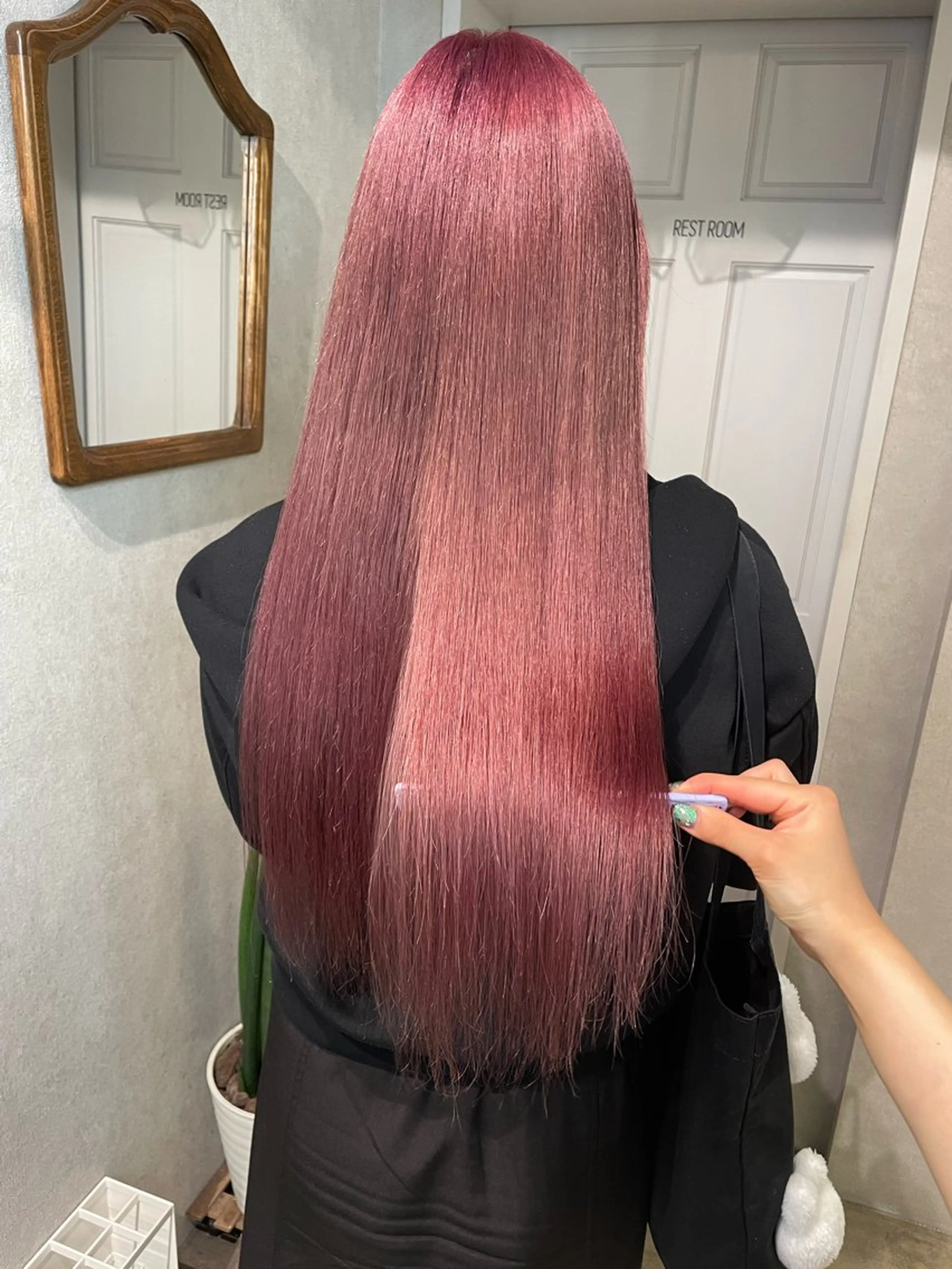 ロング カラー ダブルカラー ロング ヘアカラー ナチュラル透明感🌱 小山美樹子のヘアスタイル